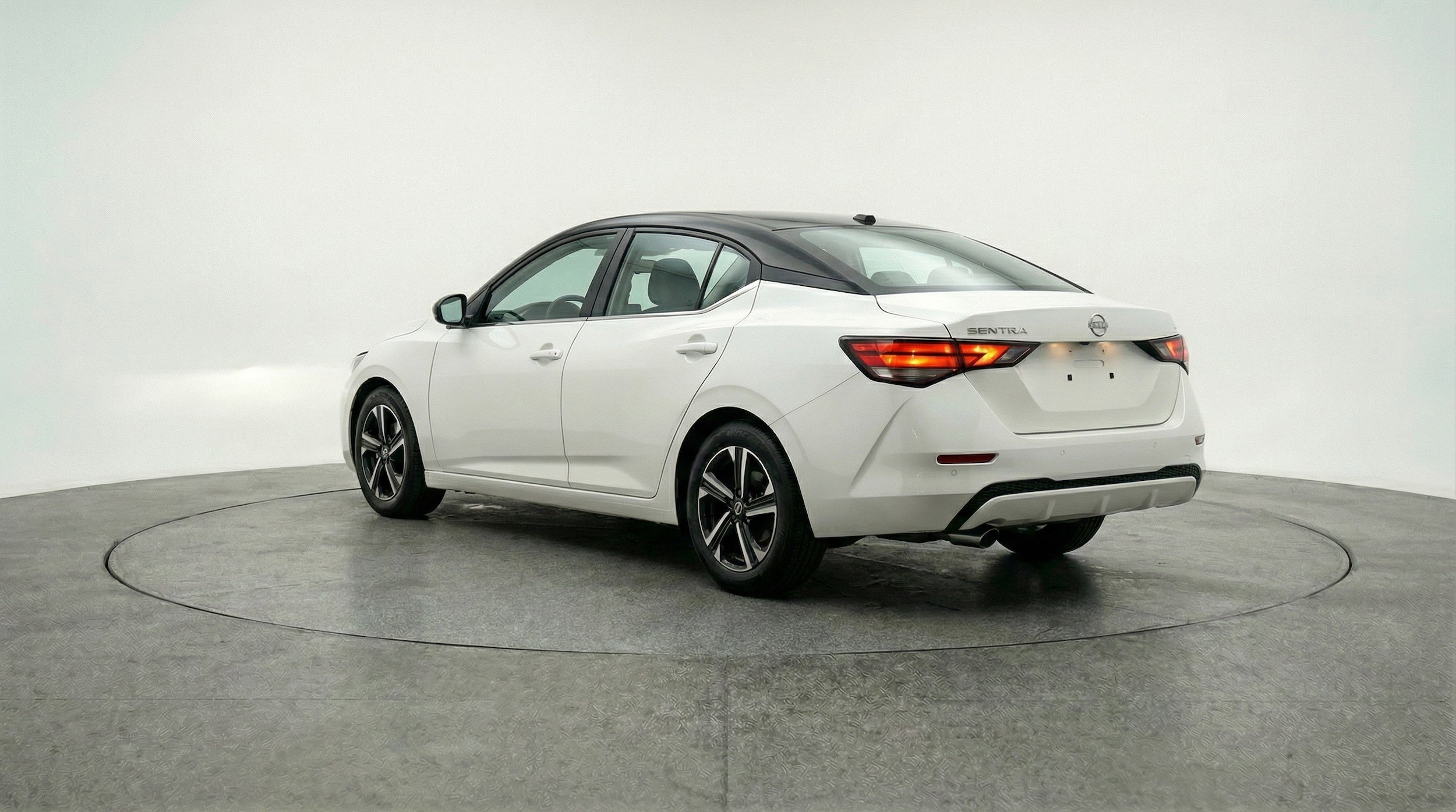 Thumbnail: 2025 Nissan Sentra - 6