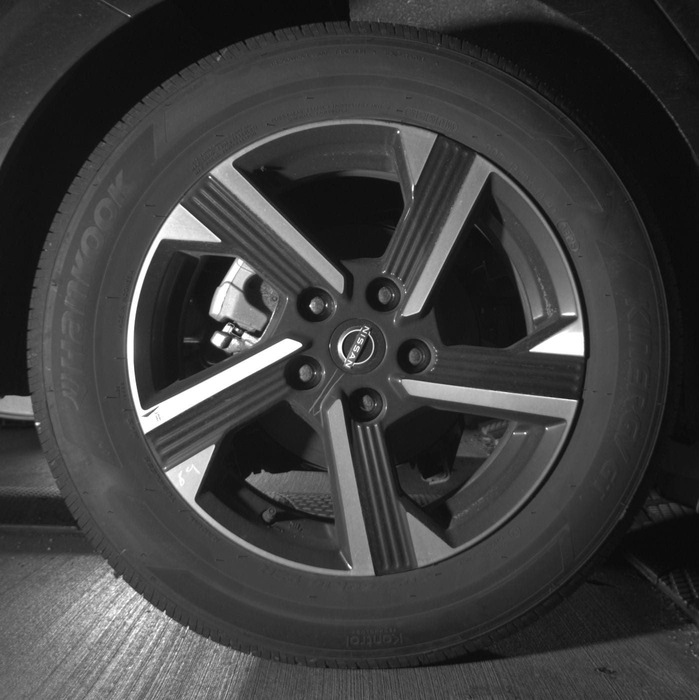 Thumbnail: 2025 Nissan Sentra - 12