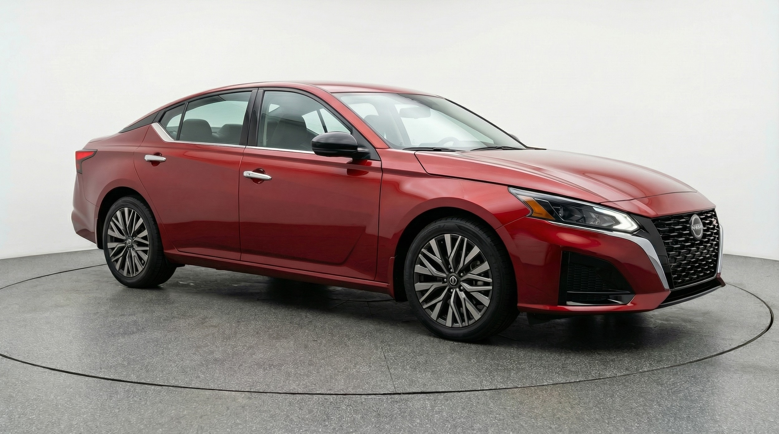 Thumbnail: 2025 Nissan Altima - 1