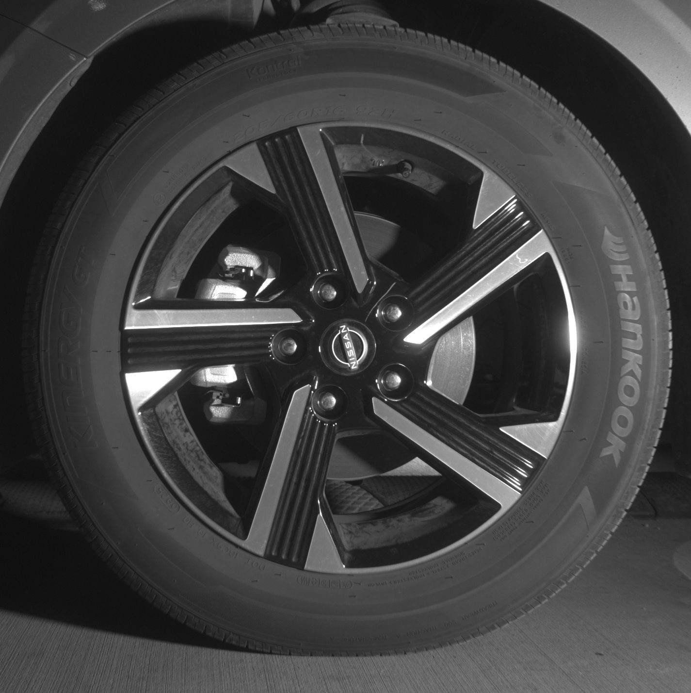 Thumbnail: 2025 Nissan Sentra - 9