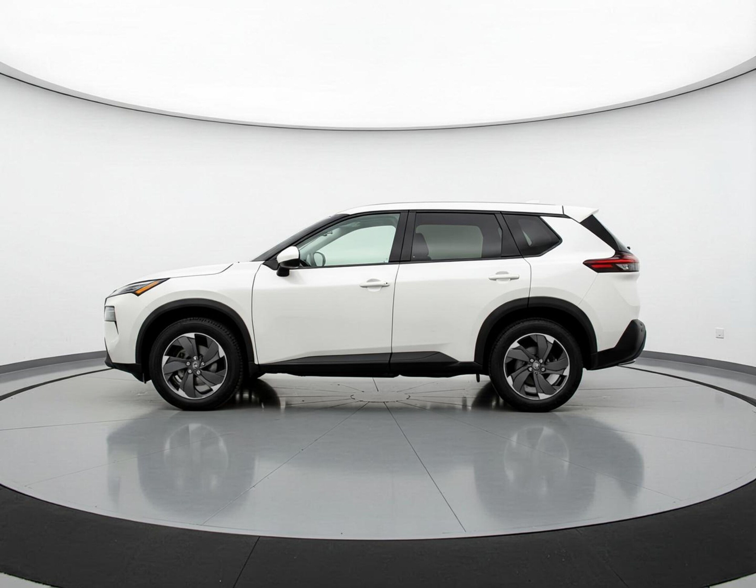 Thumbnail: 2025 Nissan Rogue - 4