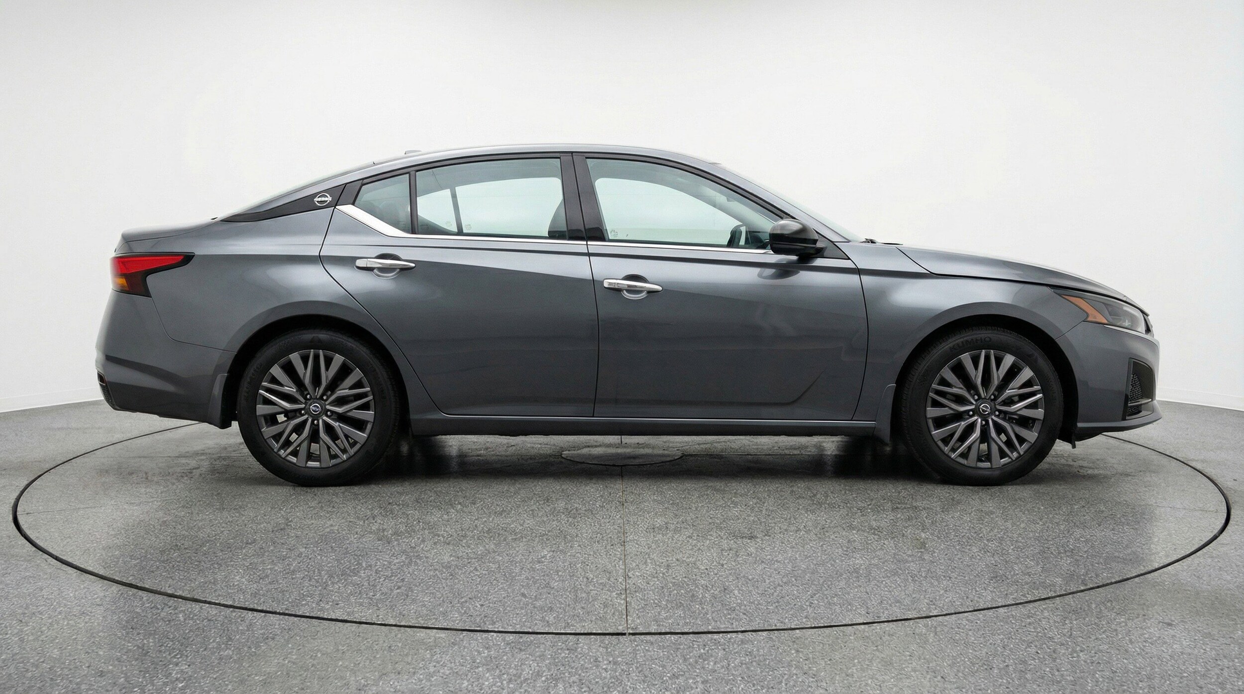 Thumbnail: 2025 Nissan Altima - 11