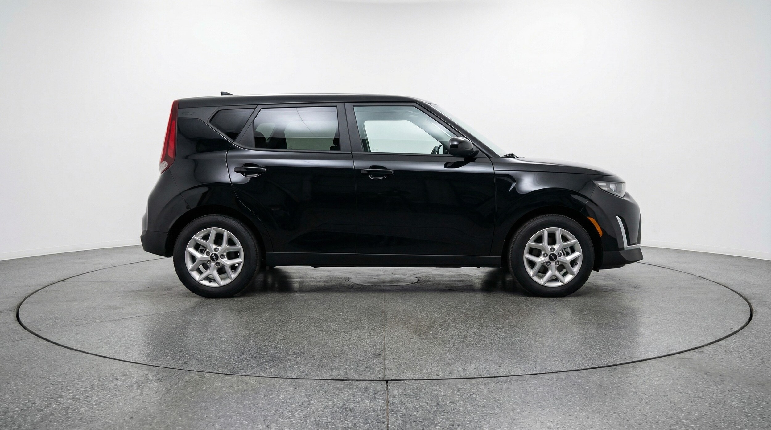 Thumbnail: 2025 Kia Soul - 8