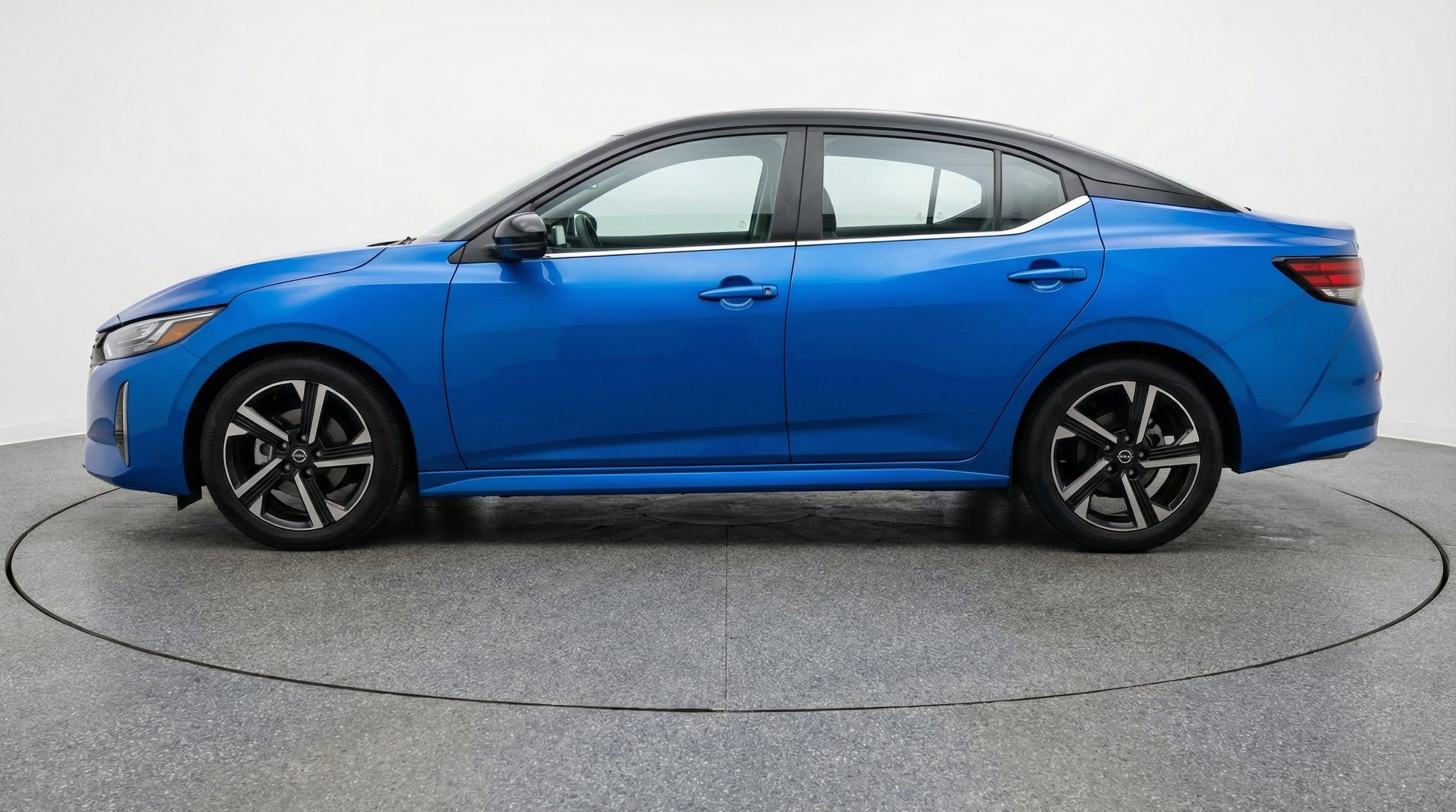 Thumbnail: 2025 Nissan Sentra - 4