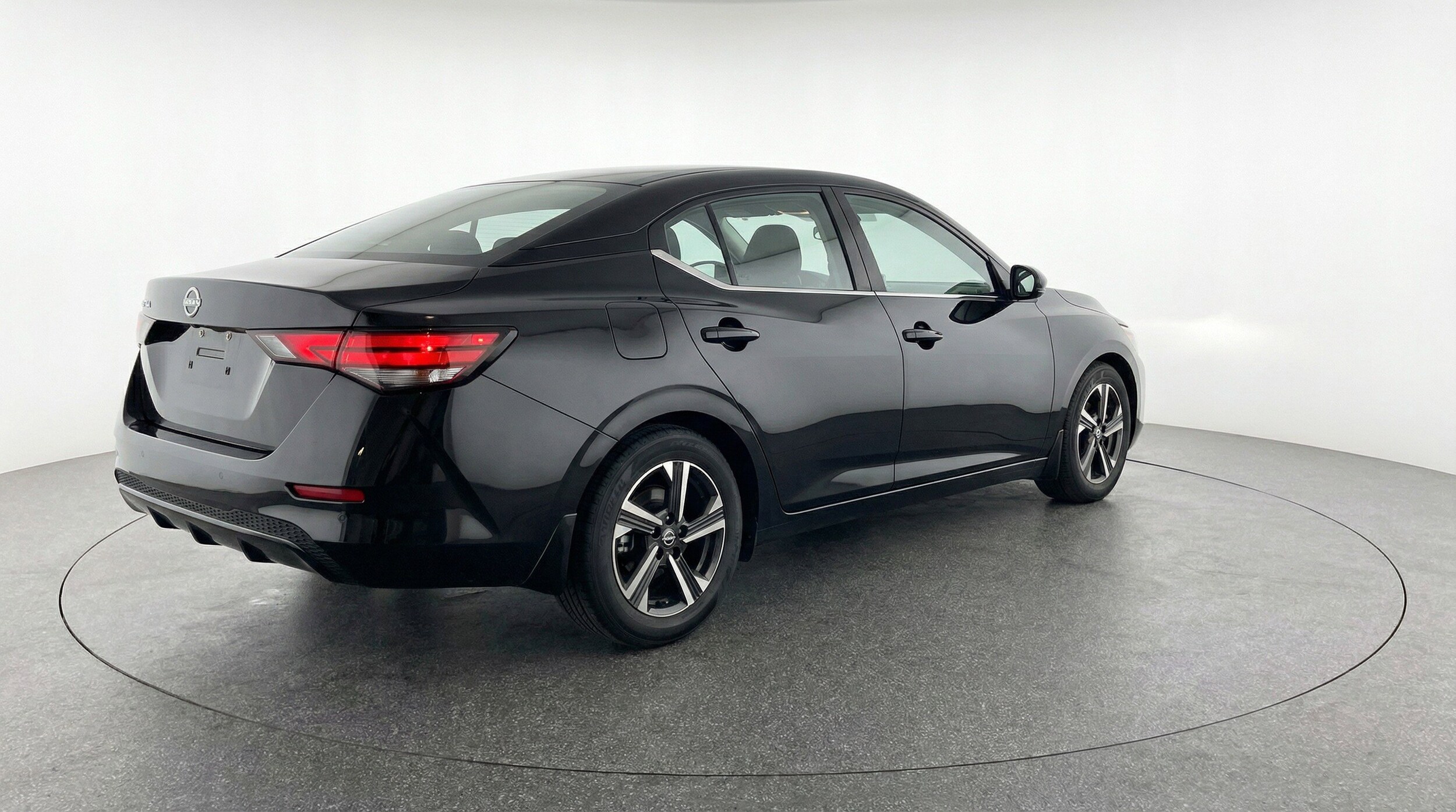 Thumbnail: 2025 Nissan Sentra - 9