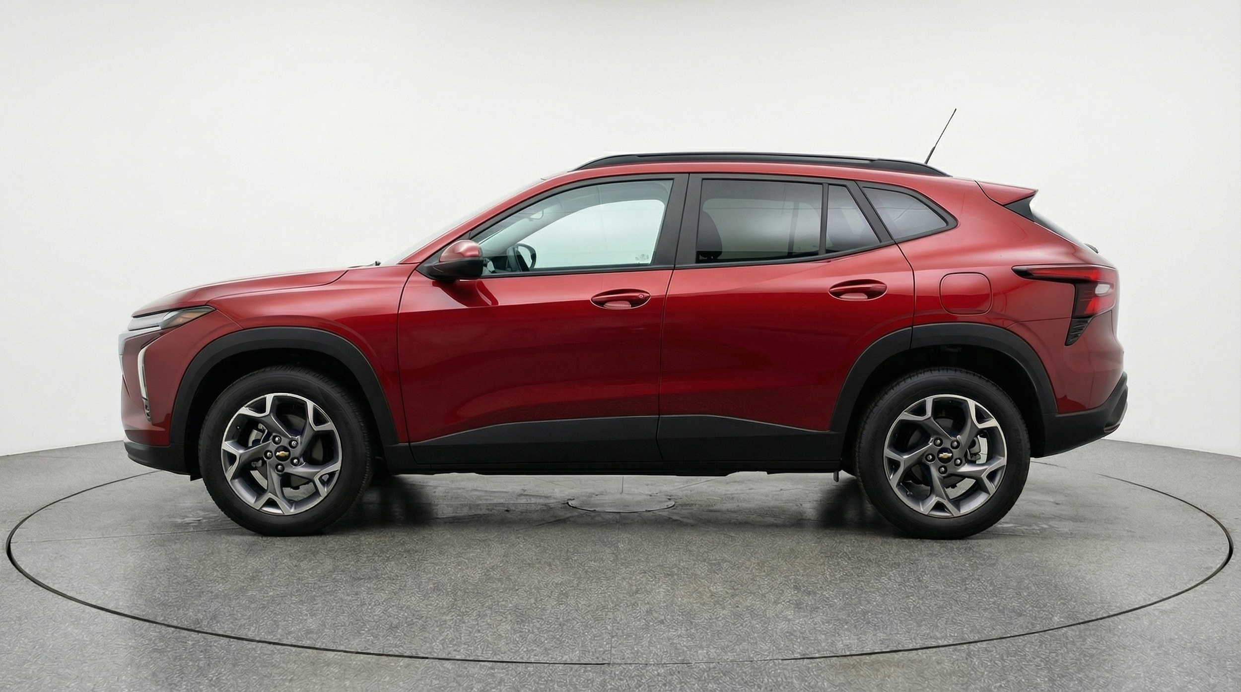 Thumbnail: 2025 Chevrolet Trax - 4