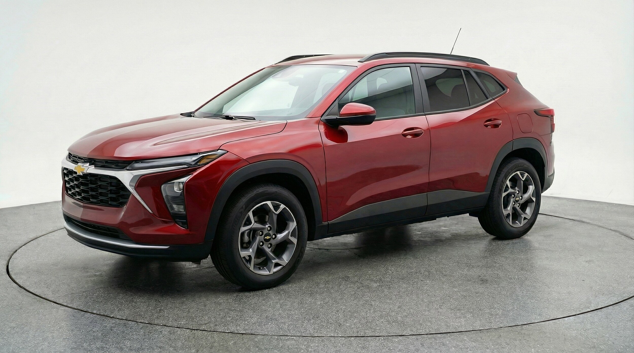 Thumbnail: 2025 Chevrolet Trax - 3