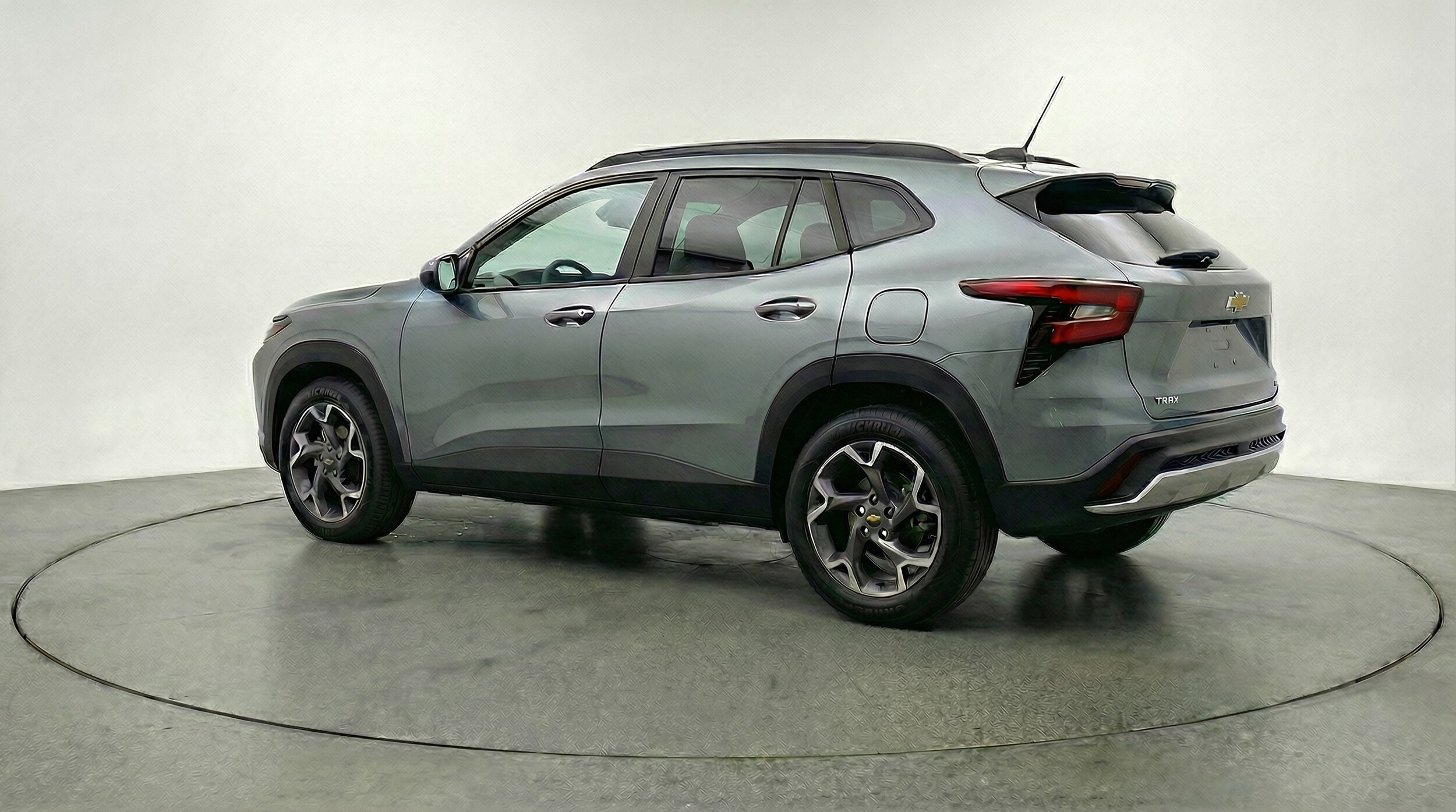 Thumbnail: 2025 Chevrolet Trax - 5