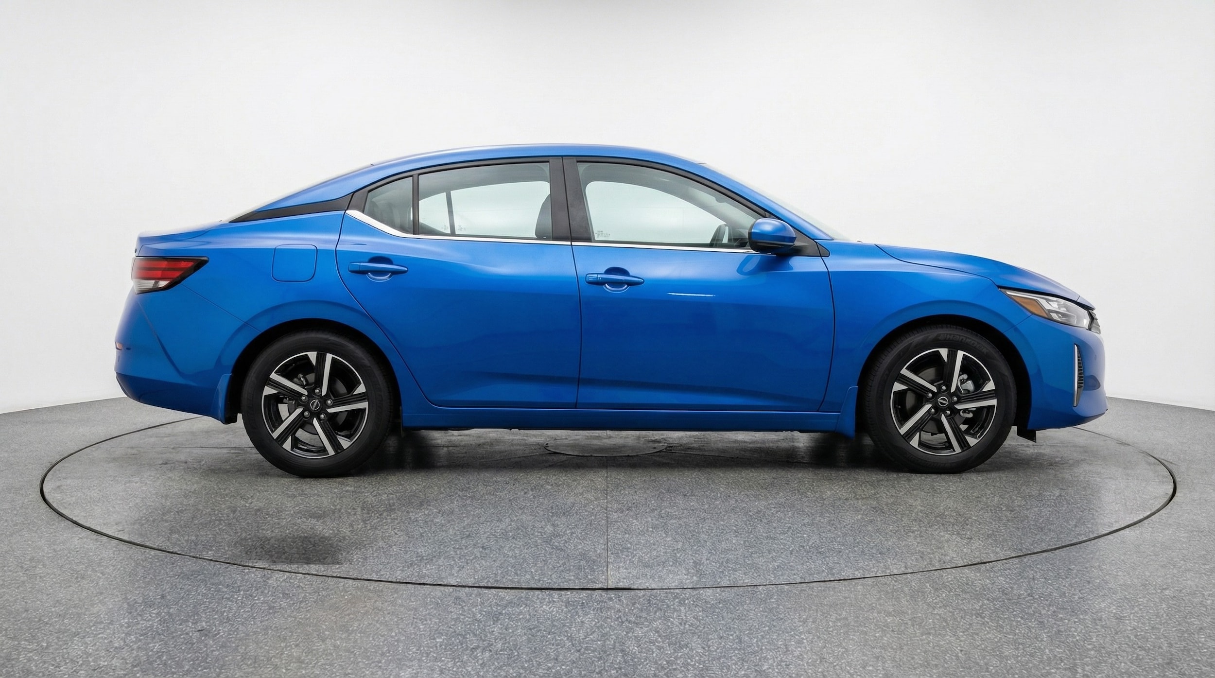 Thumbnail: 2025 Nissan Sentra - 8