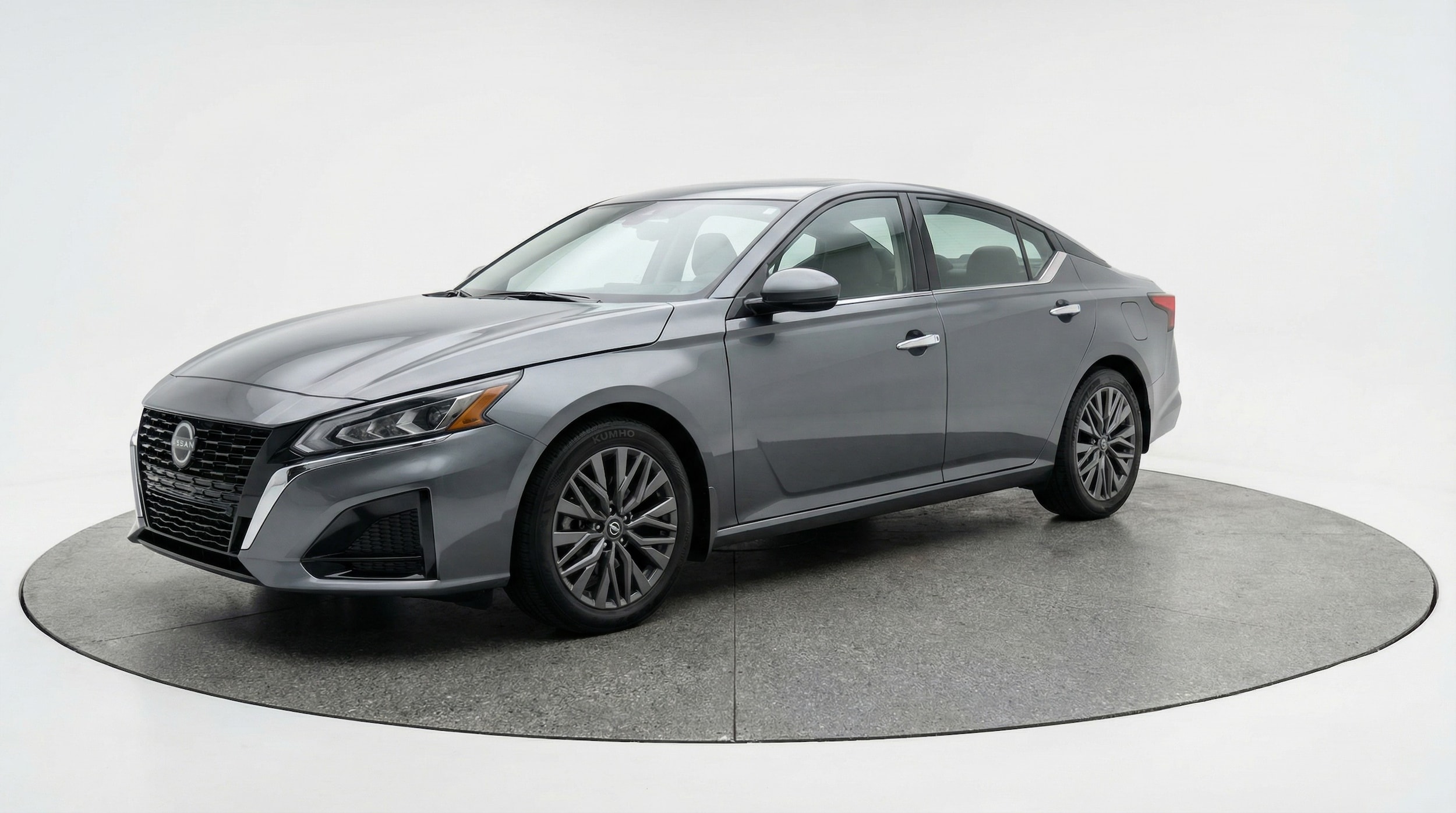 Thumbnail: 2025 Nissan Altima - 3