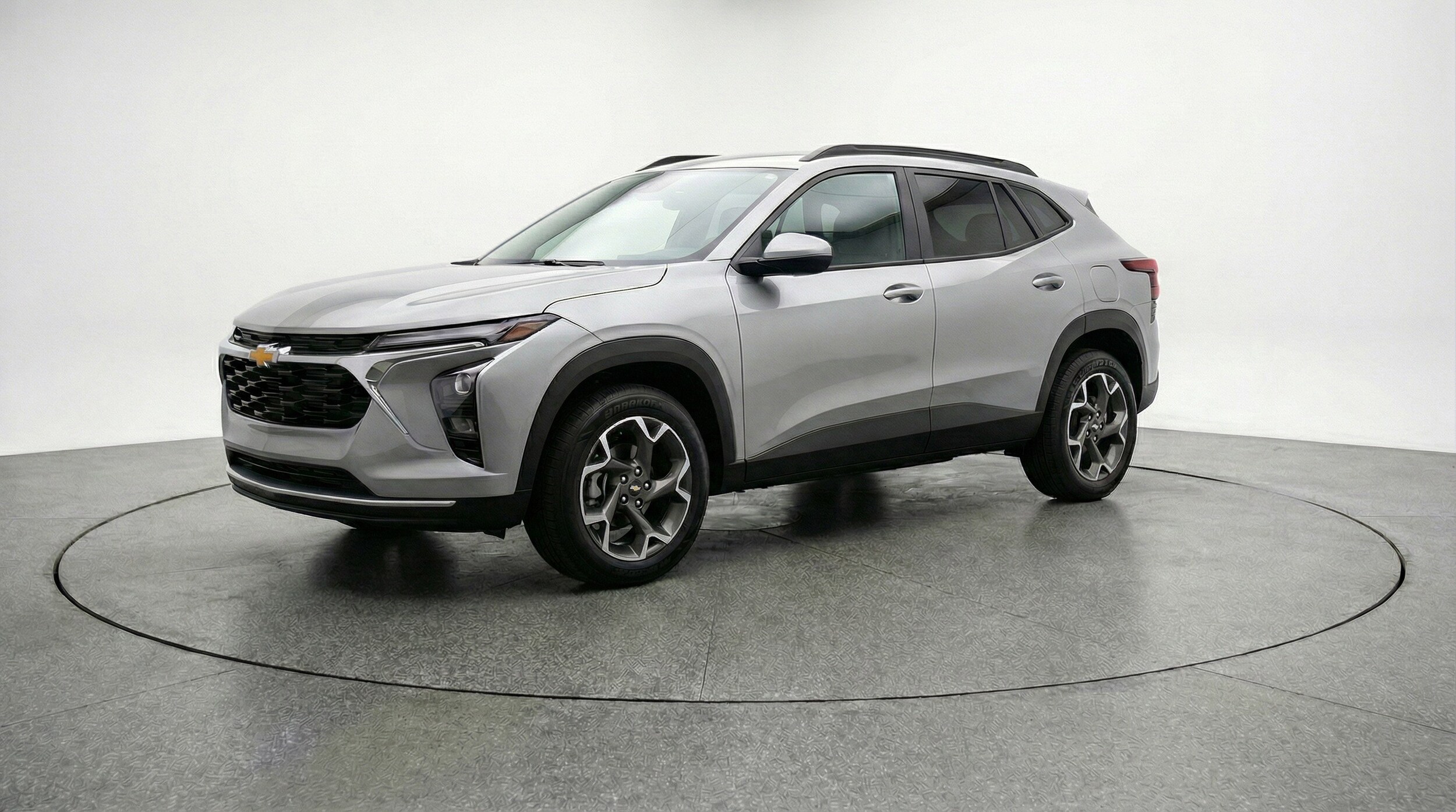 Thumbnail: 2025 Chevrolet Trax - 3