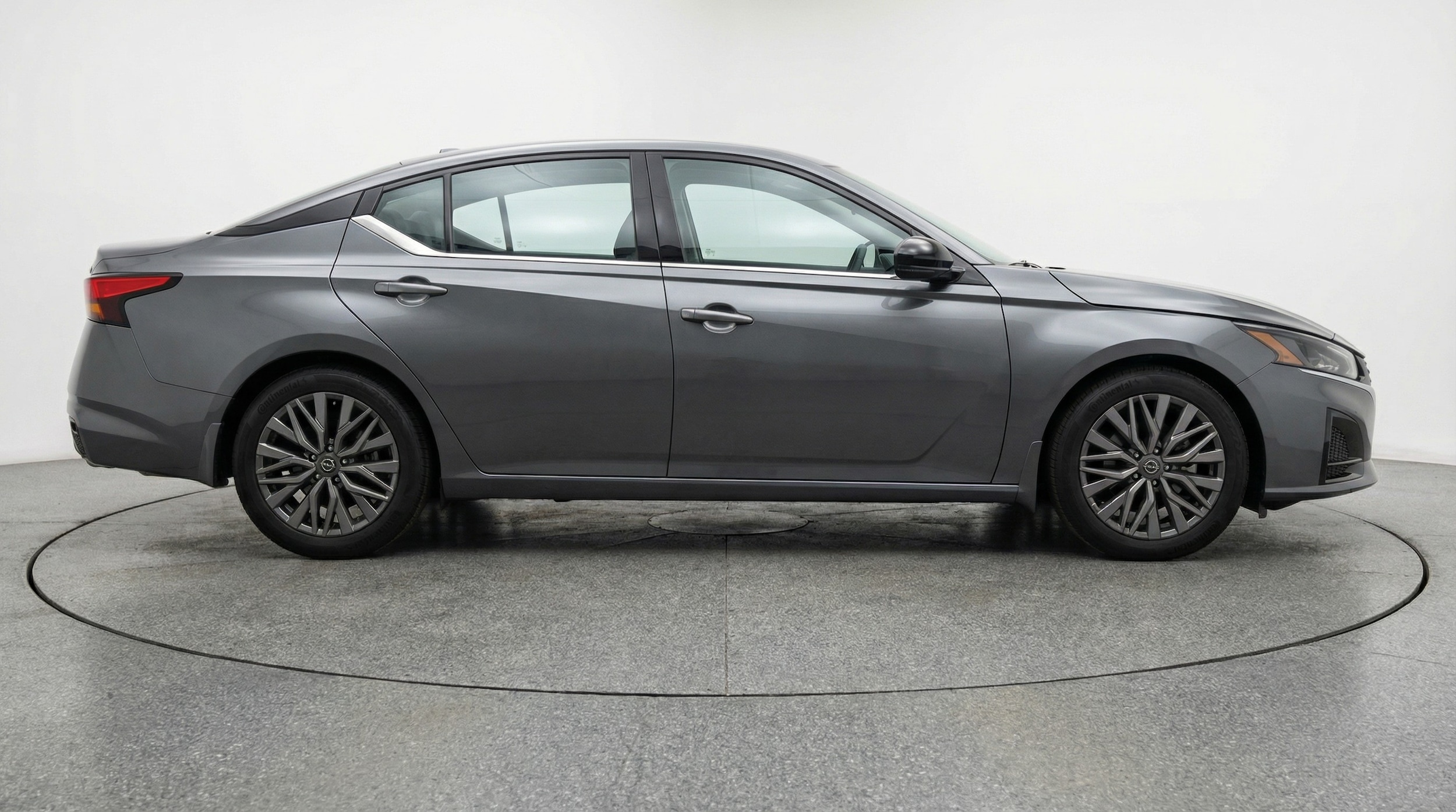 Thumbnail: 2025 Nissan Altima - 8