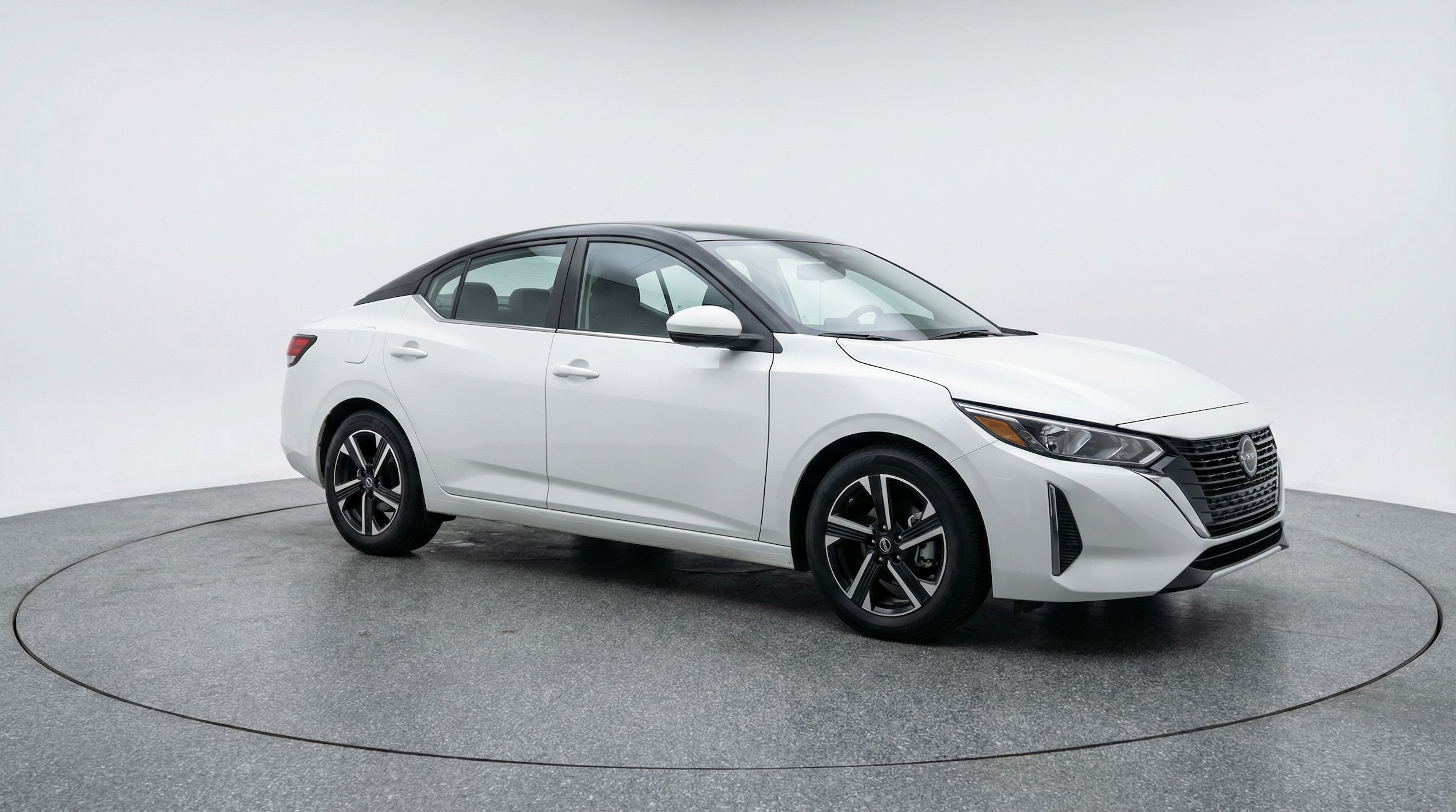 Thumbnail: 2025 Nissan Sentra - 1