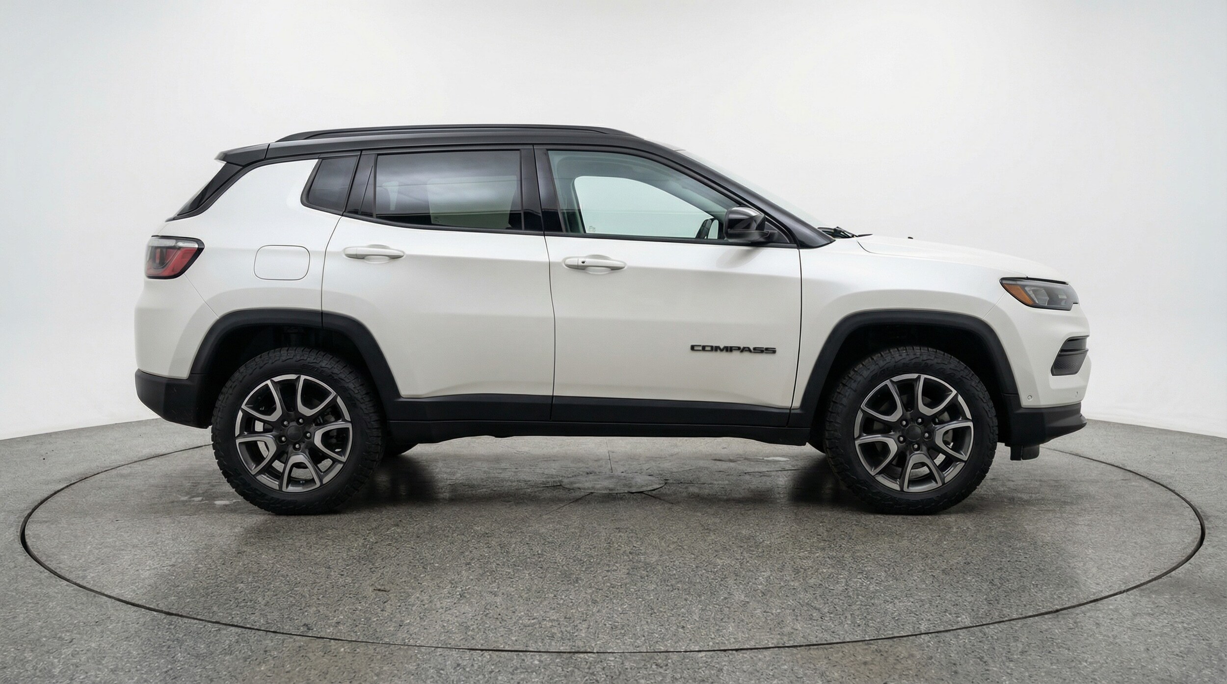 Thumbnail: 2025 Jeep Compass - 8