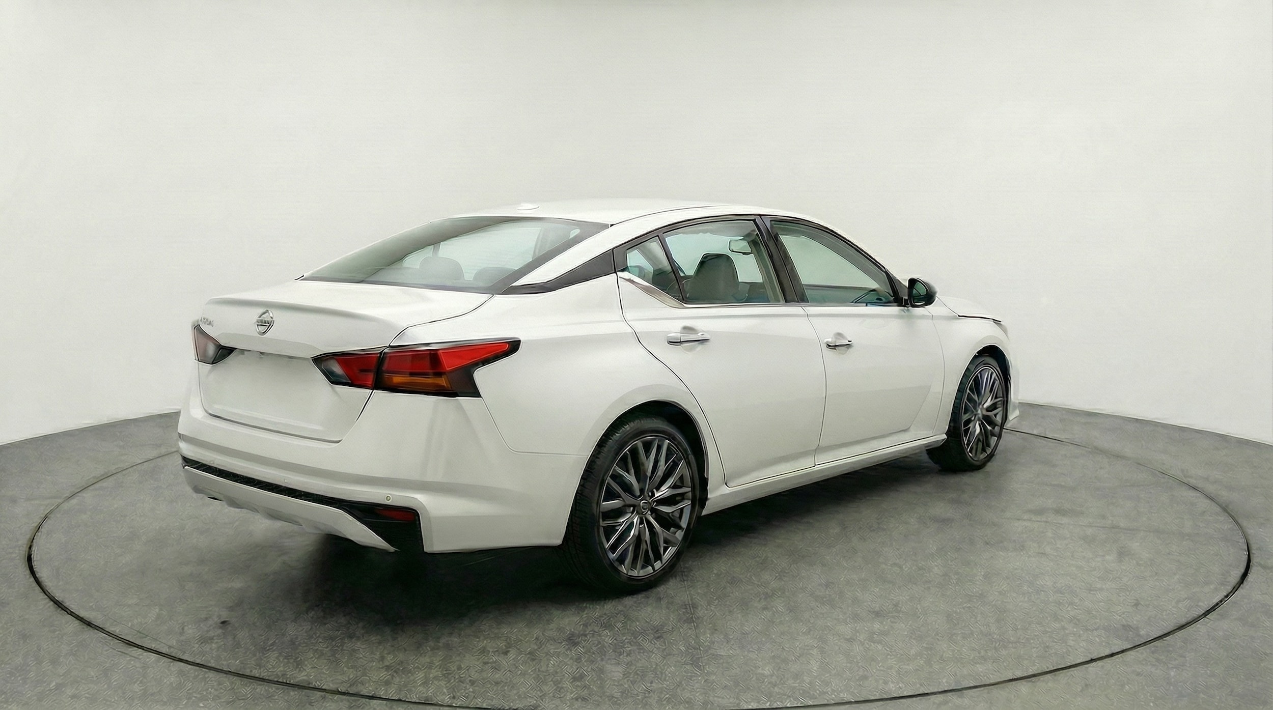 Thumbnail: 2025 Nissan Altima - 7