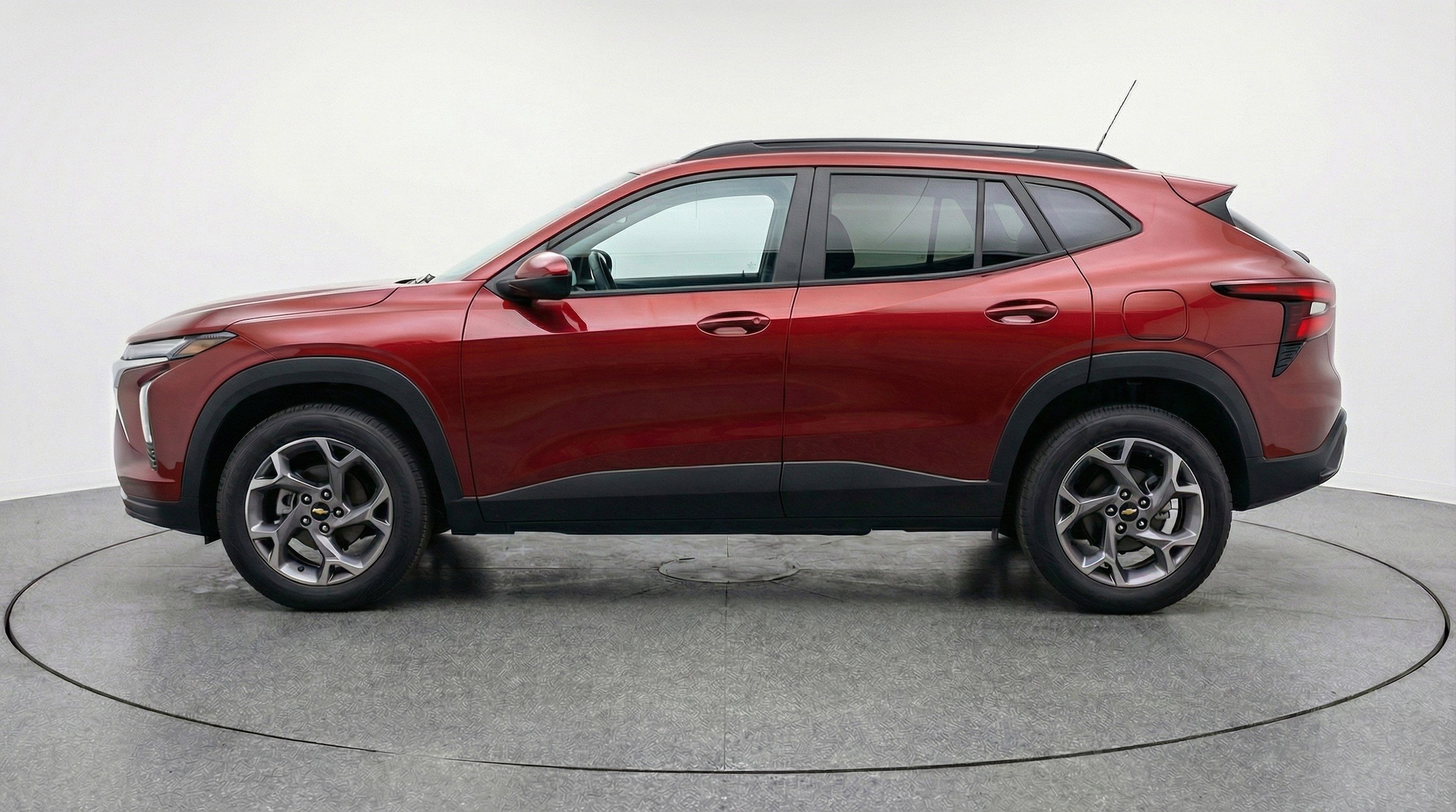 Thumbnail: 2025 Chevrolet Trax - 5