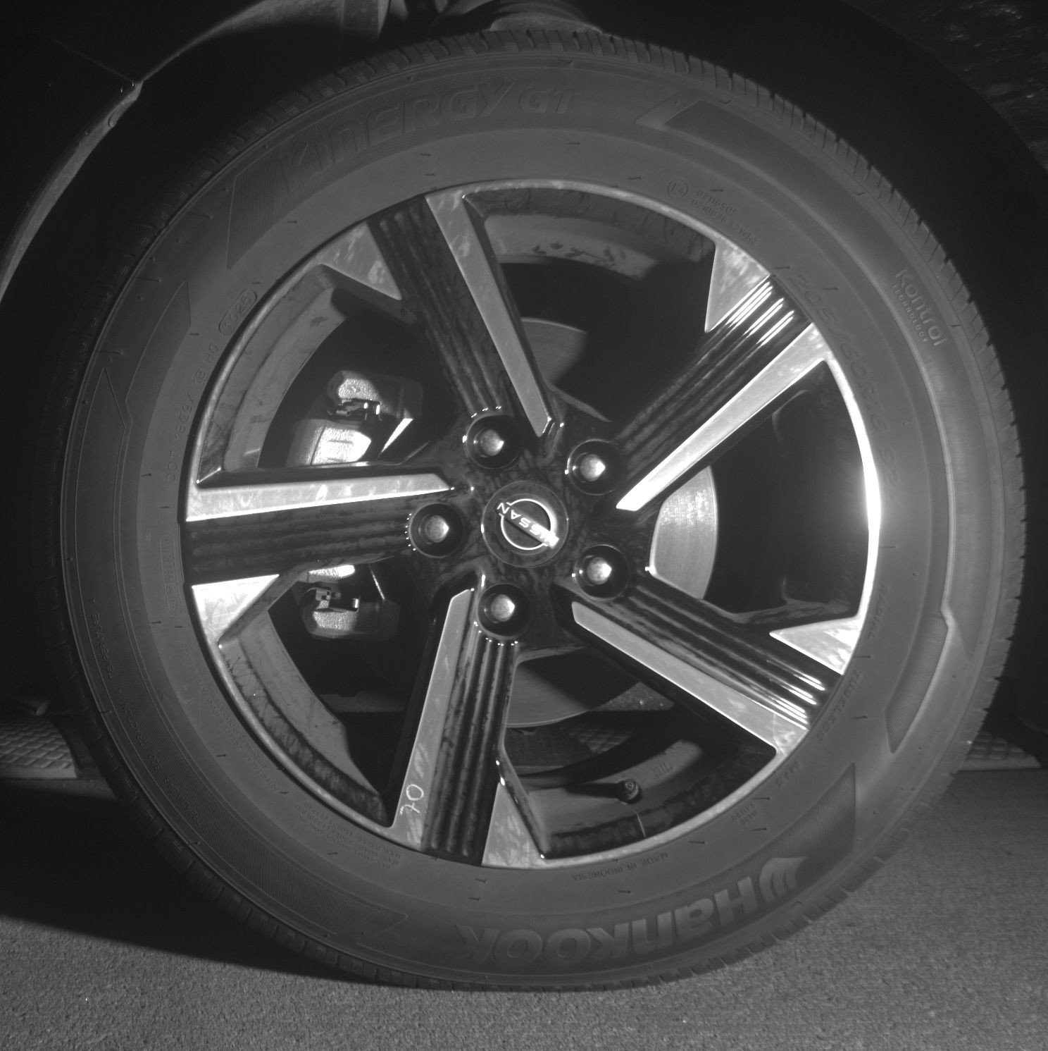 Thumbnail: 2025 Nissan Sentra - 12