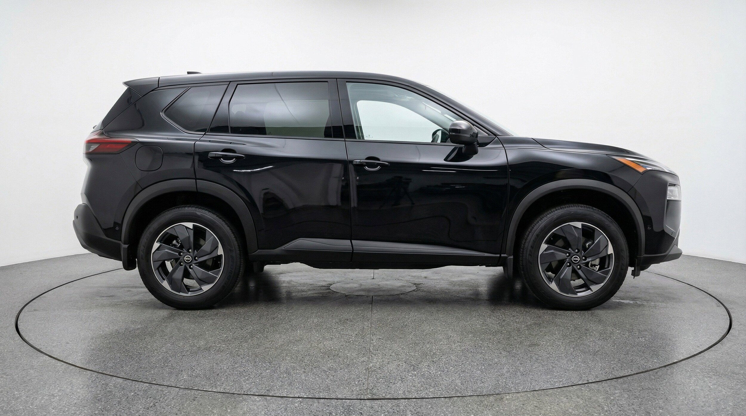 Thumbnail: 2025 Nissan Rogue - 11