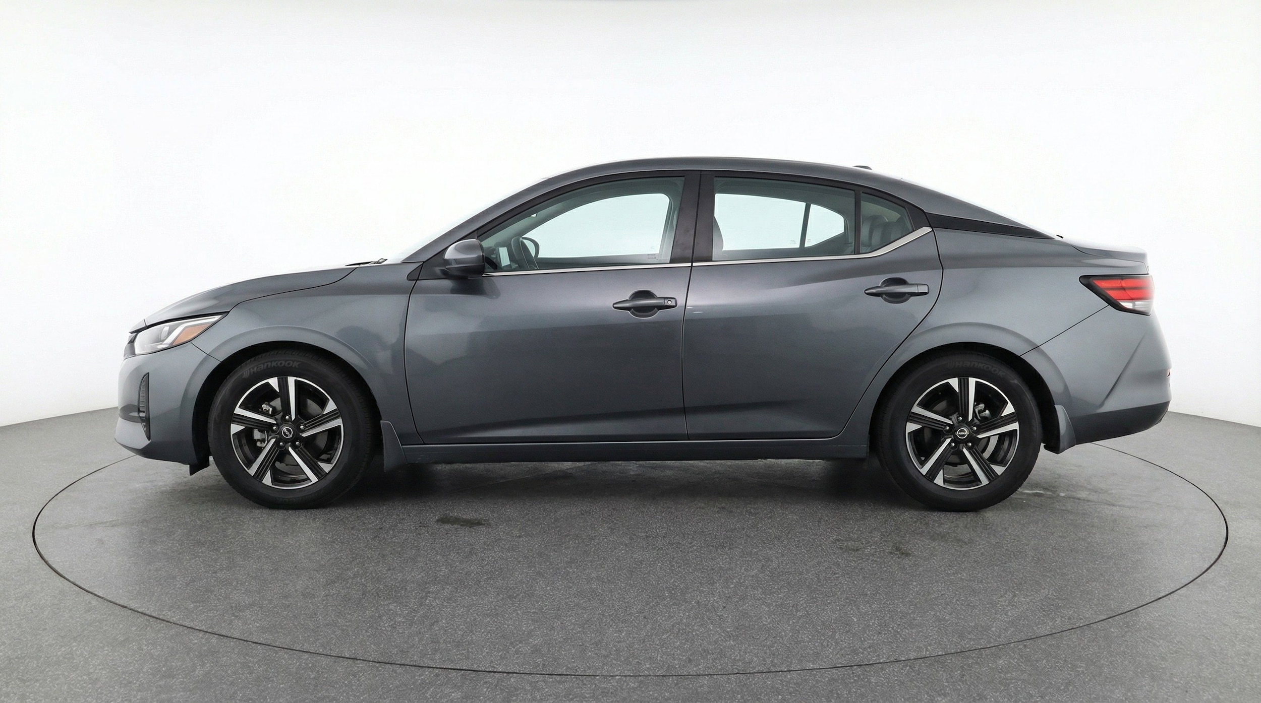 Thumbnail: 2025 Nissan Sentra - 5