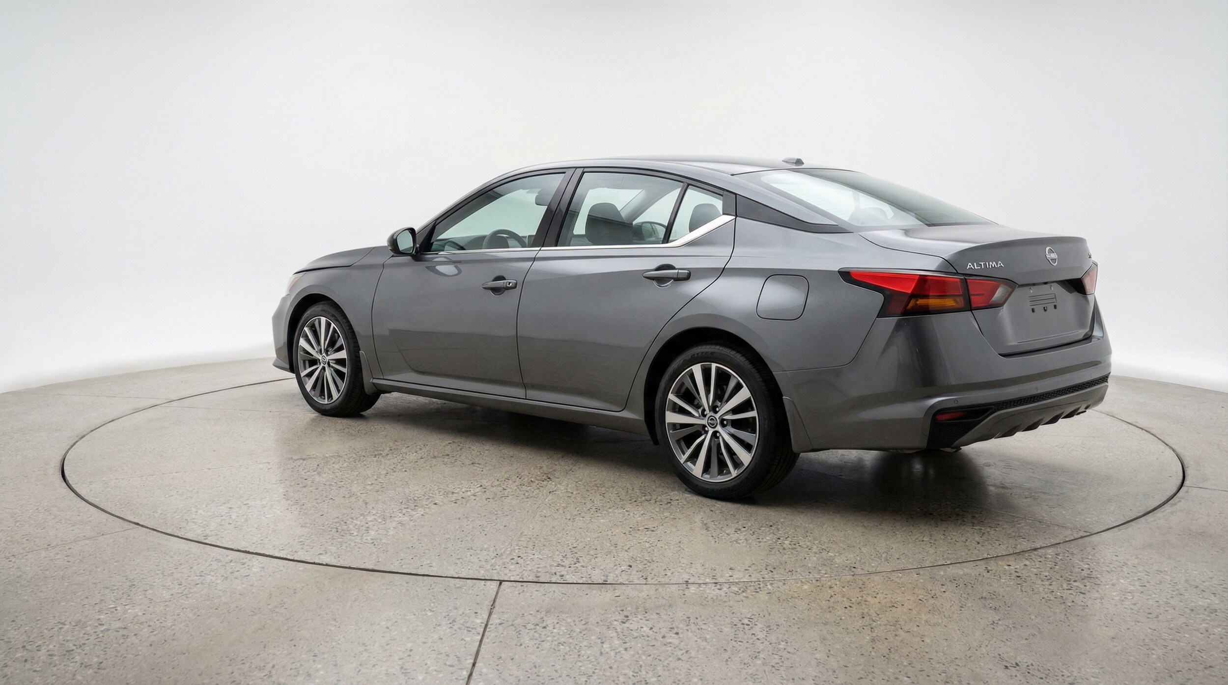 Thumbnail: 2025 Nissan Altima - 5