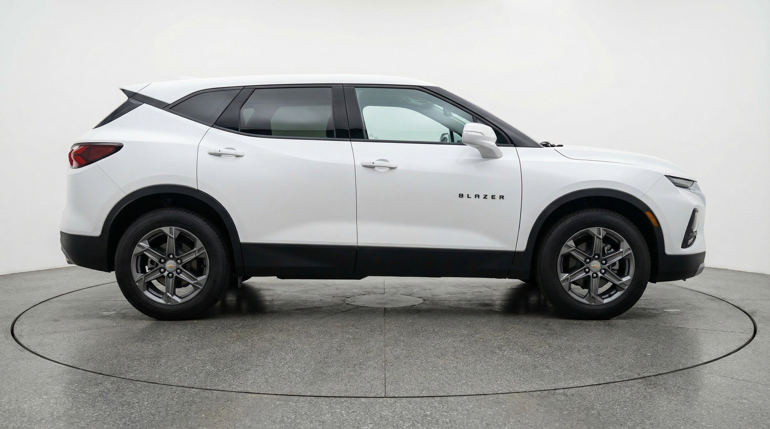 Thumbnail: 2025 Chevrolet Blazer - 11