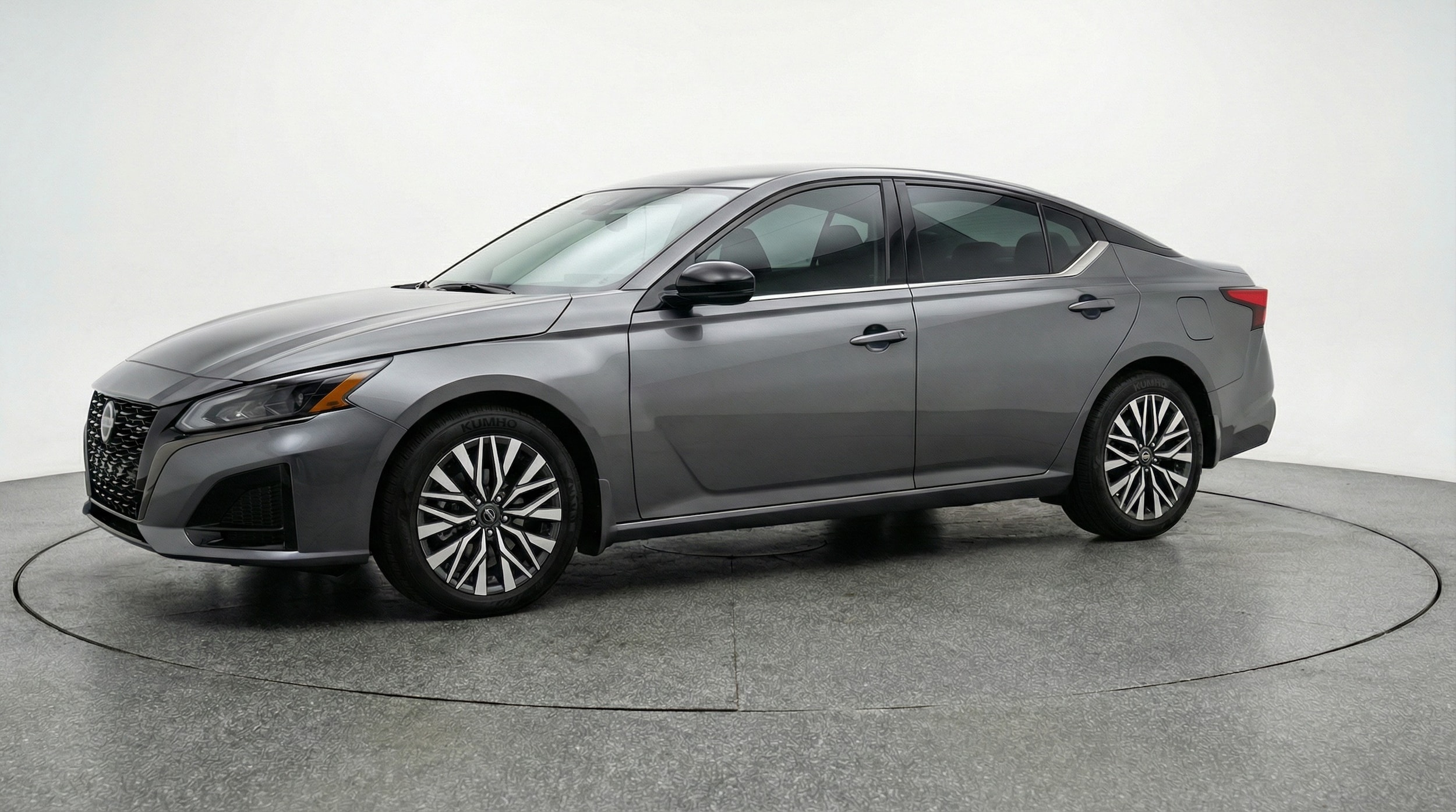 Thumbnail: 2025 Nissan Altima - 3