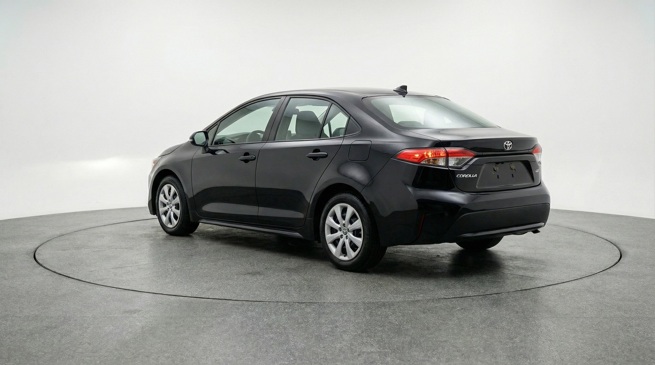 Thumbnail: 2025 Toyota Corolla - 6