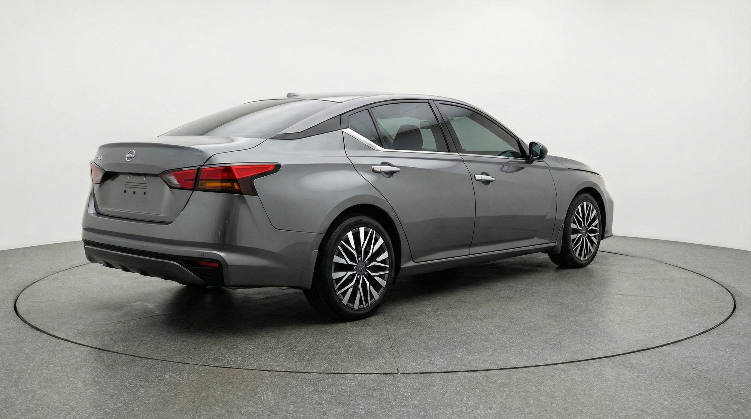 Thumbnail: 2025 Nissan Altima - 7