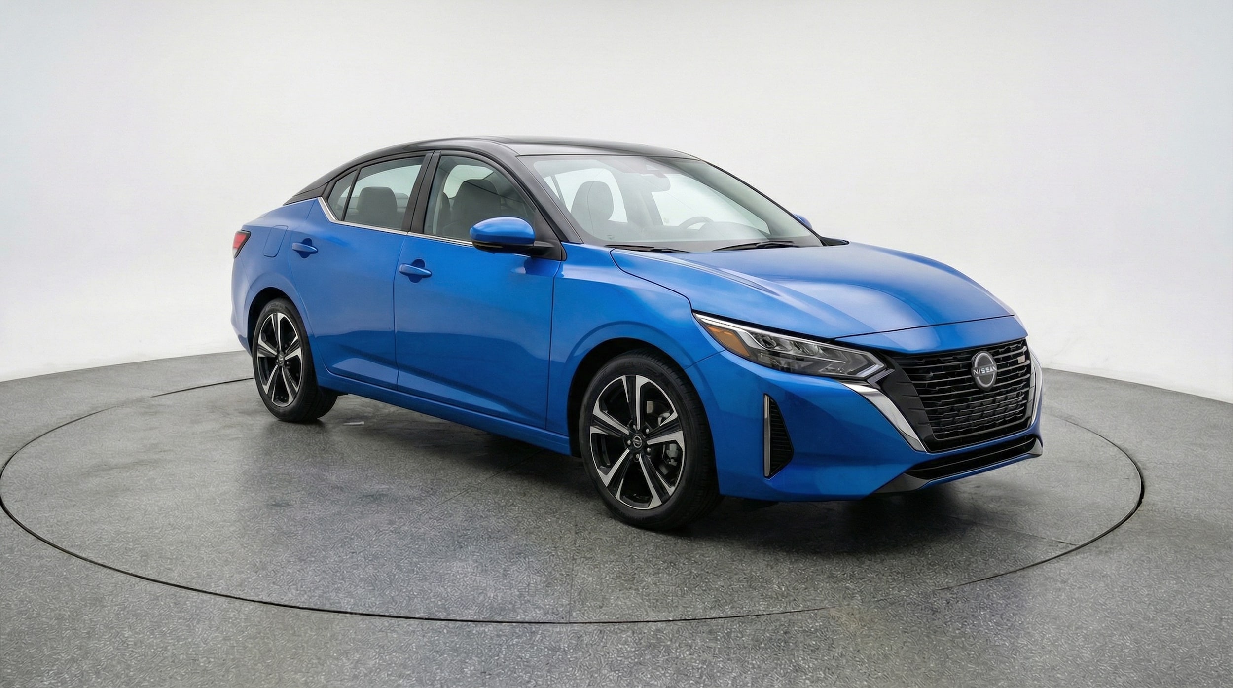 Thumbnail: 2025 Nissan Sentra - 1