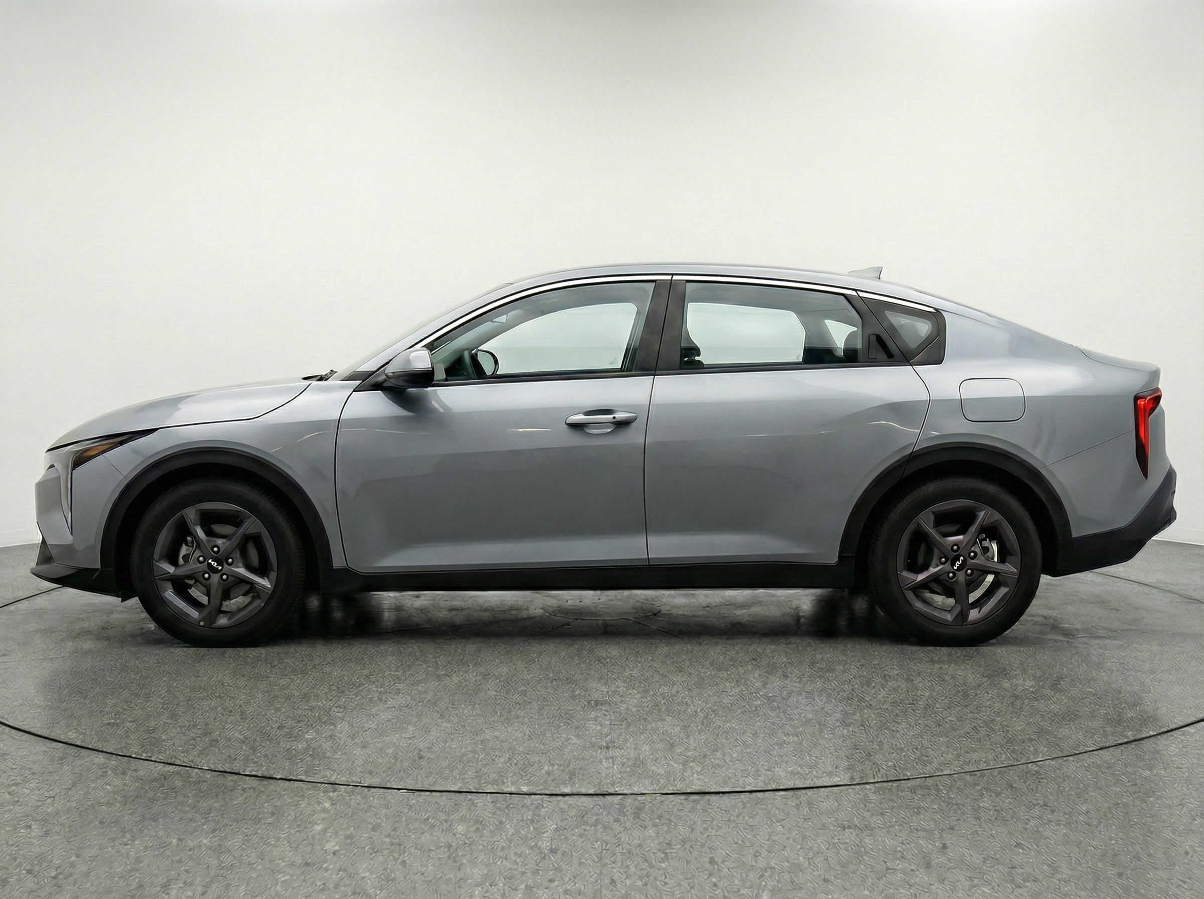 Thumbnail: 2025 Kia K4 - 4