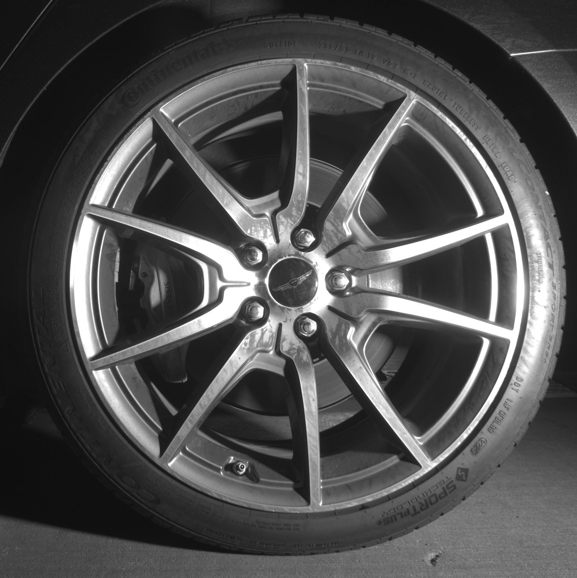 Thumbnail: 2025 Genesis G70 - 11