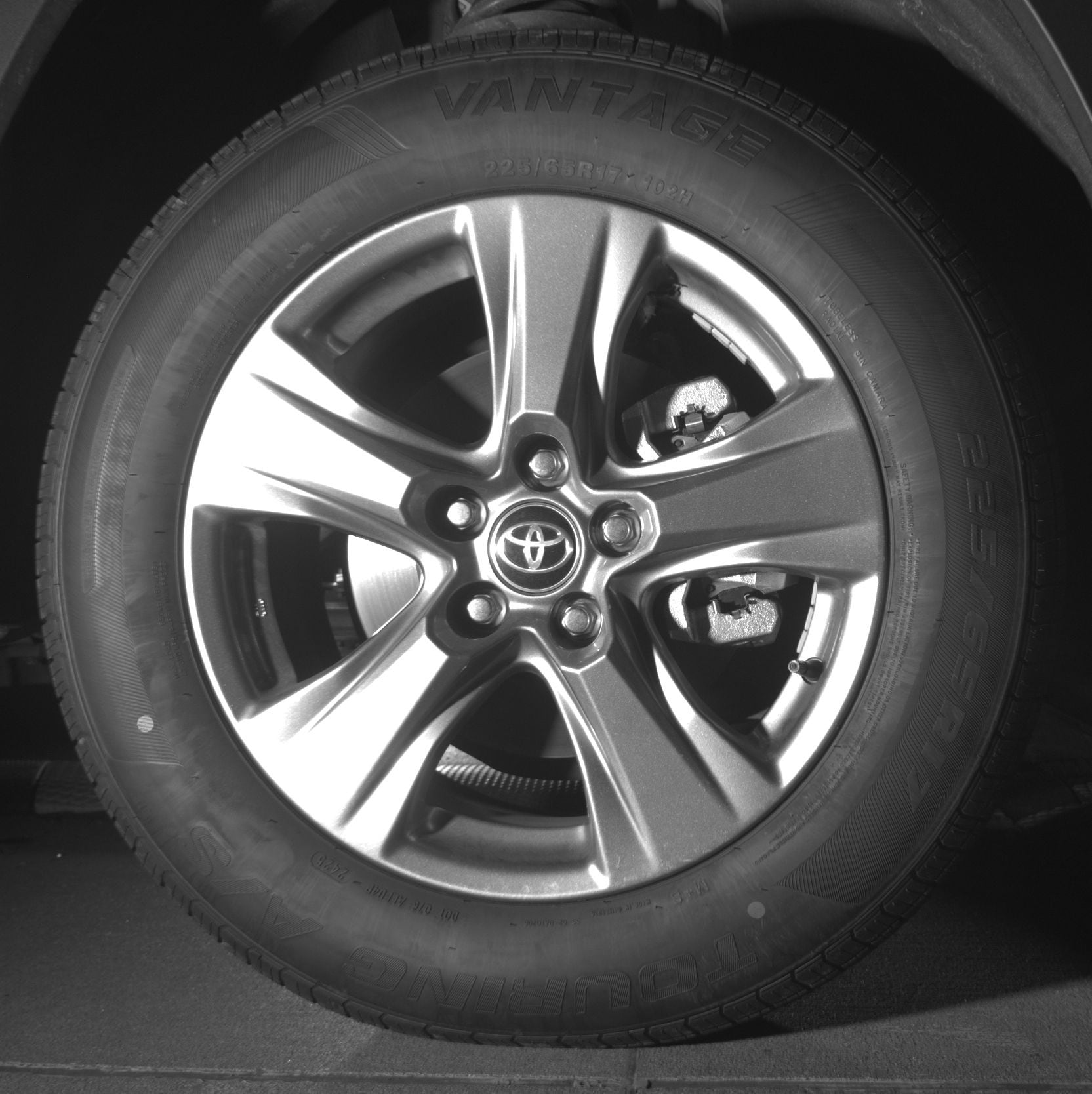 Thumbnail: 2025 Toyota RAV4 - 10