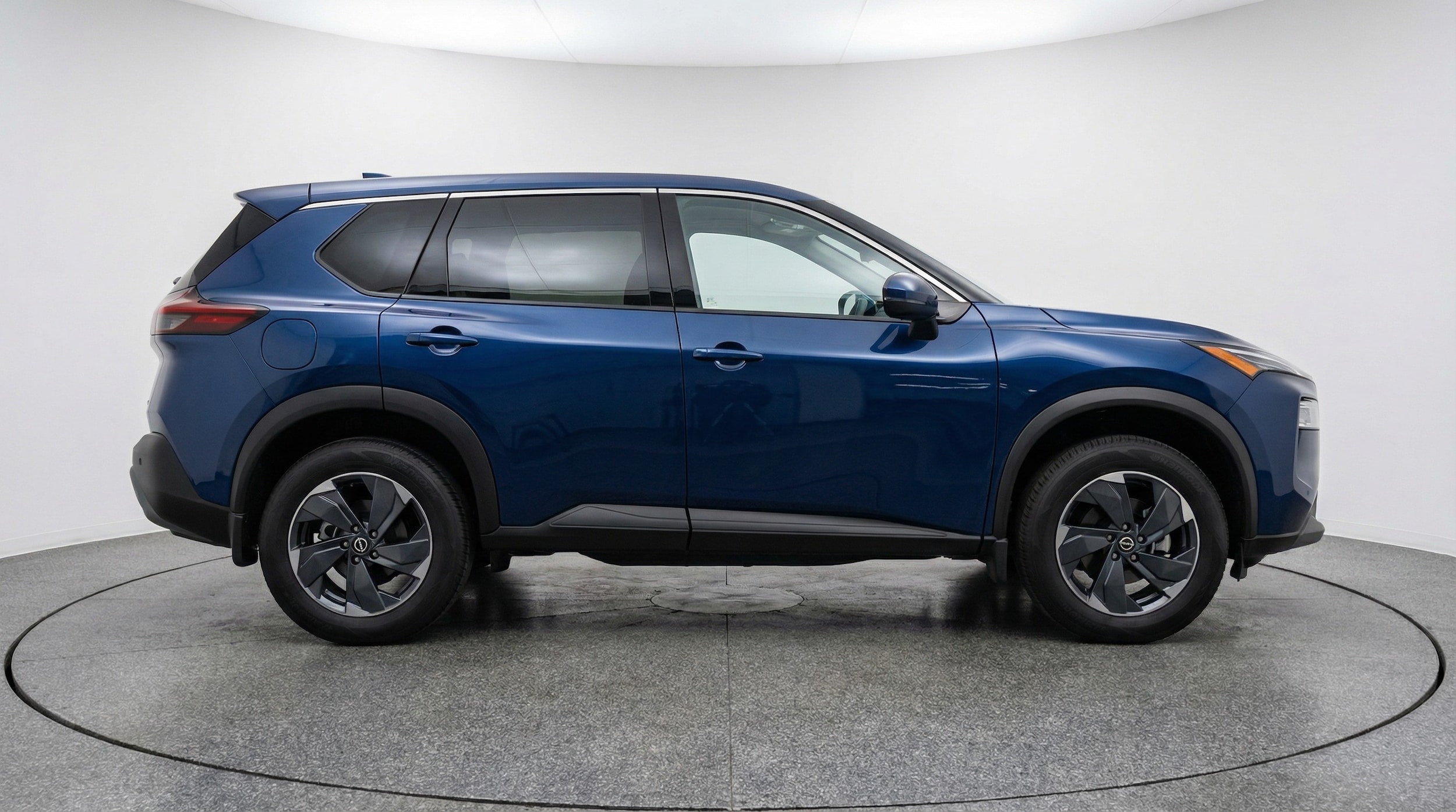 Thumbnail: 2025 Nissan Rogue - 8