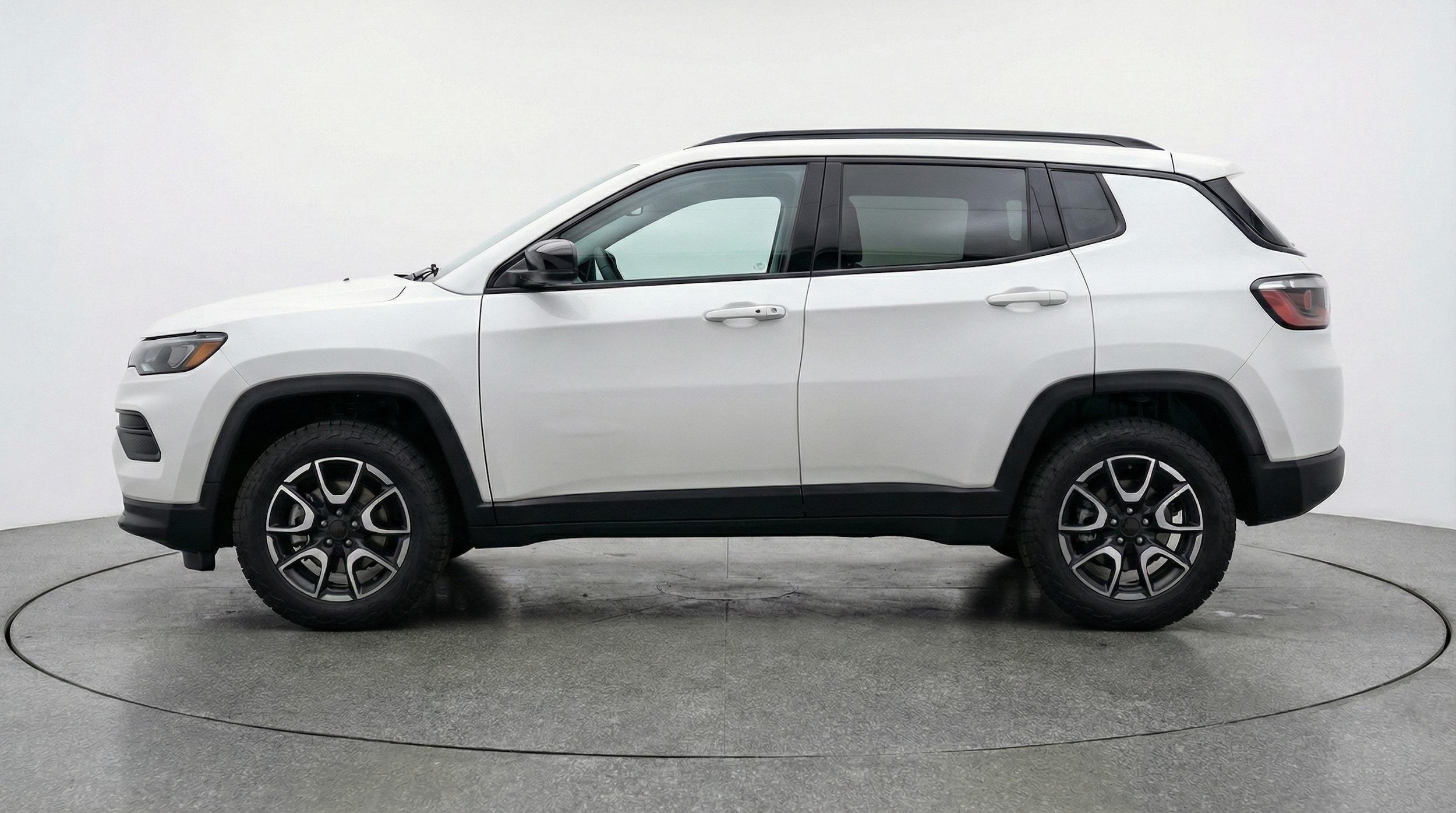 Thumbnail: 2025 Jeep Compass - 4