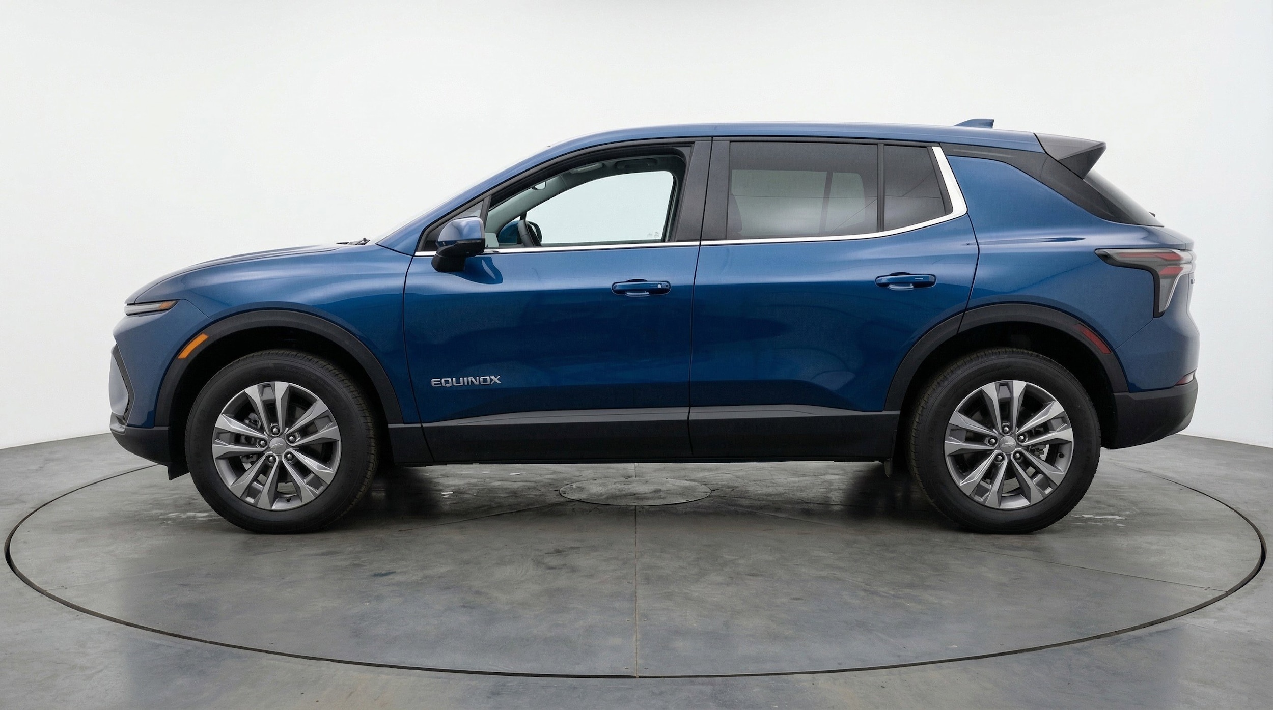 Thumbnail: 2025 Chevrolet Equinox - 5