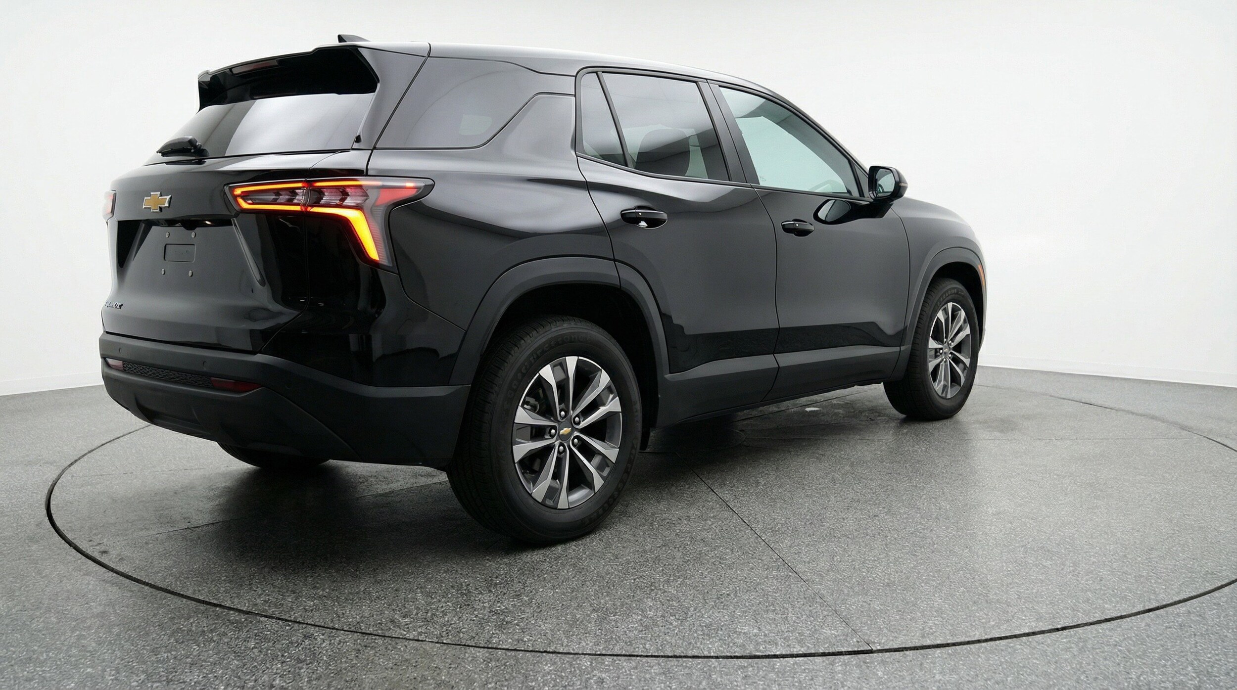 Thumbnail: 2025 Chevrolet Equinox - 9