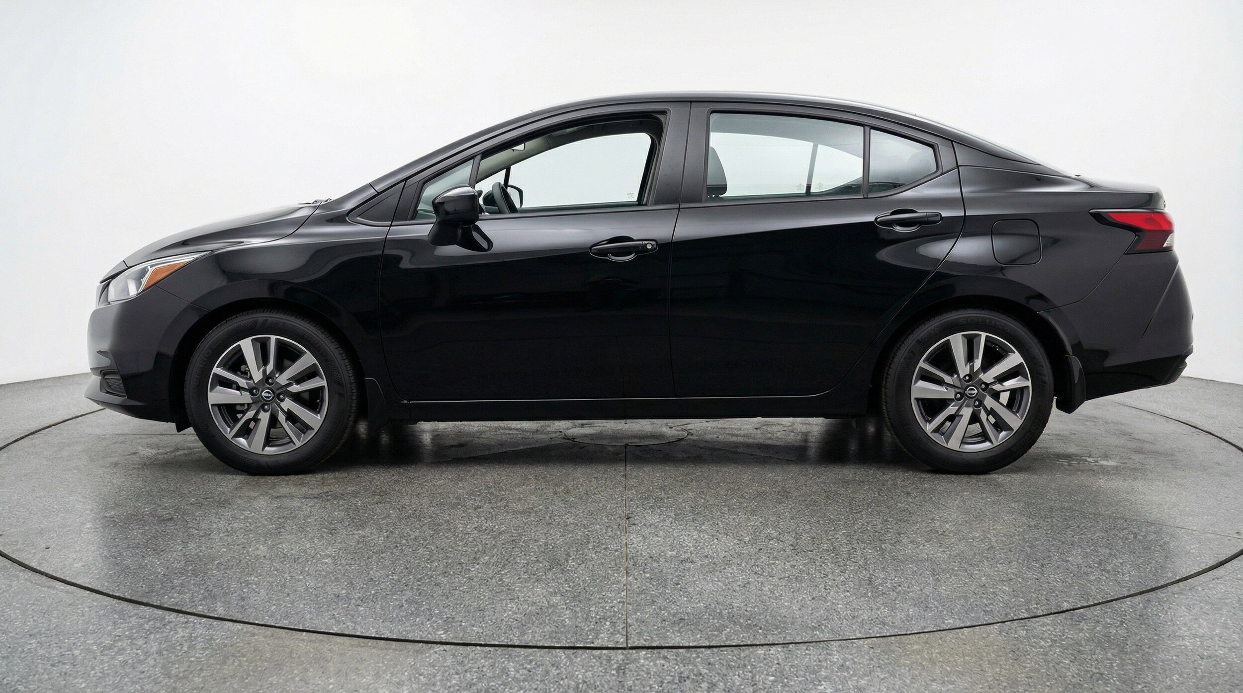 Thumbnail: 2025 Nissan Versa - 5