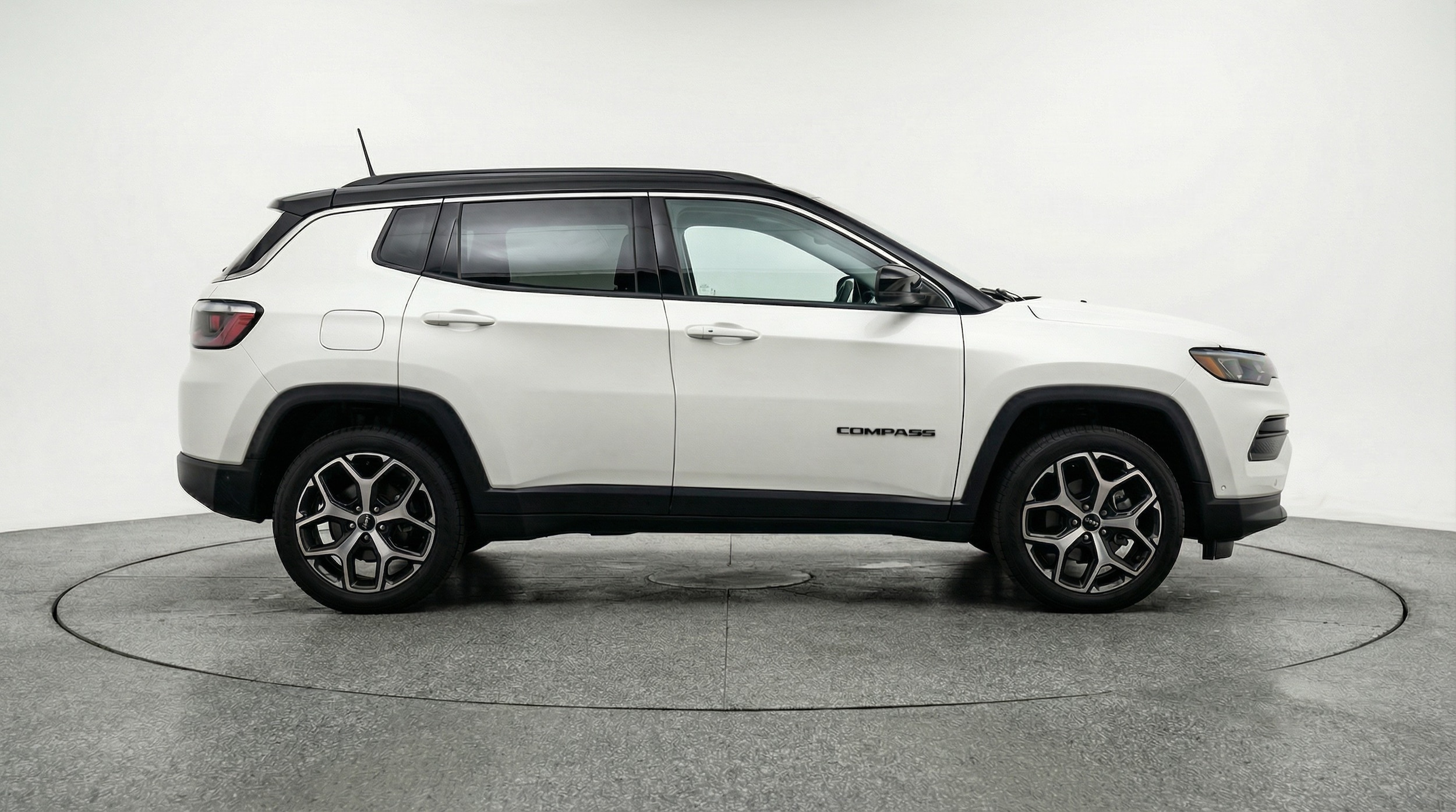 Thumbnail: 2025 Jeep Compass - 8