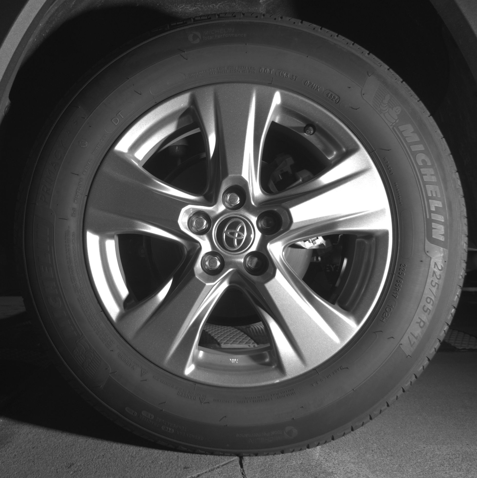 Thumbnail: 2025 Toyota RAV4 - 11