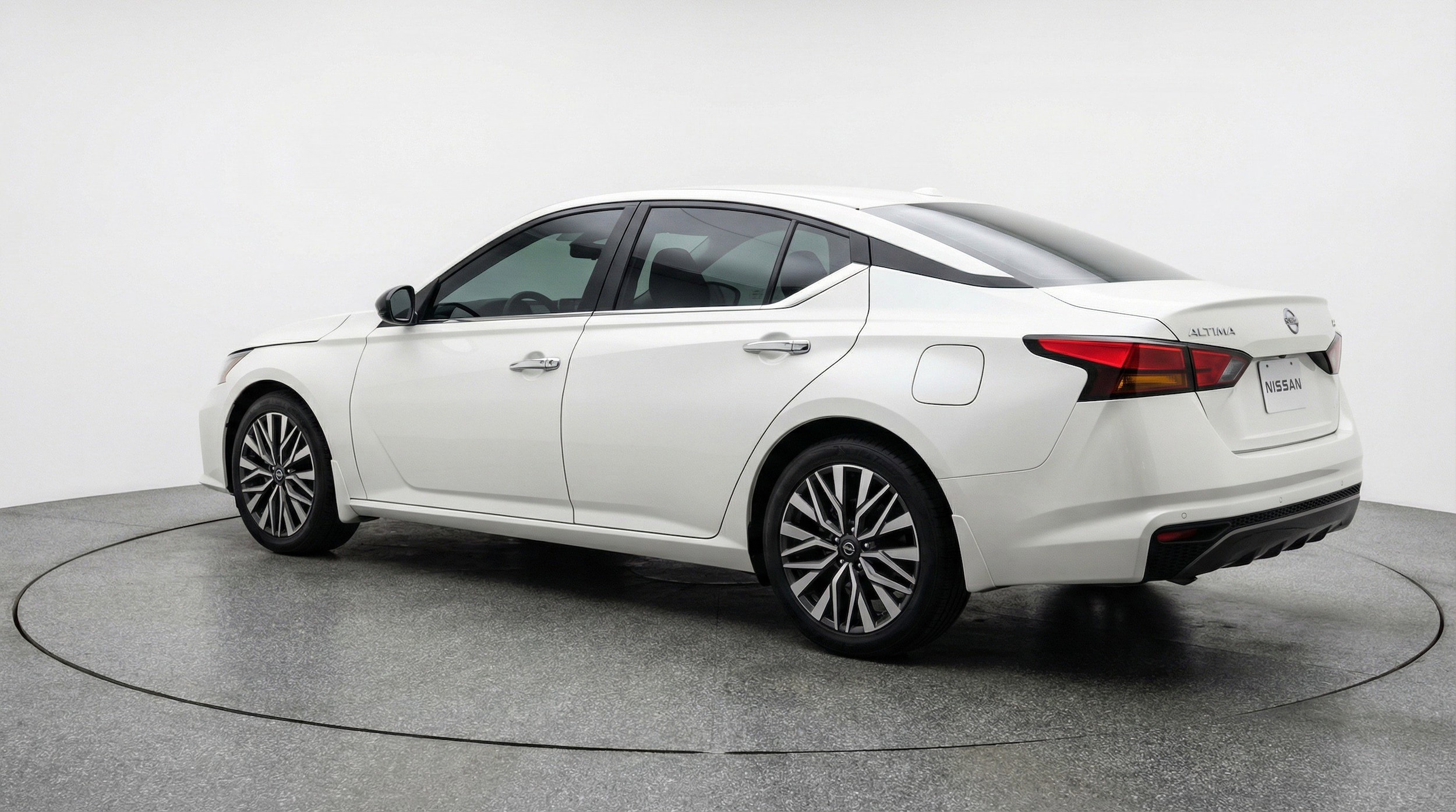 Thumbnail: 2025 Nissan Altima - 6