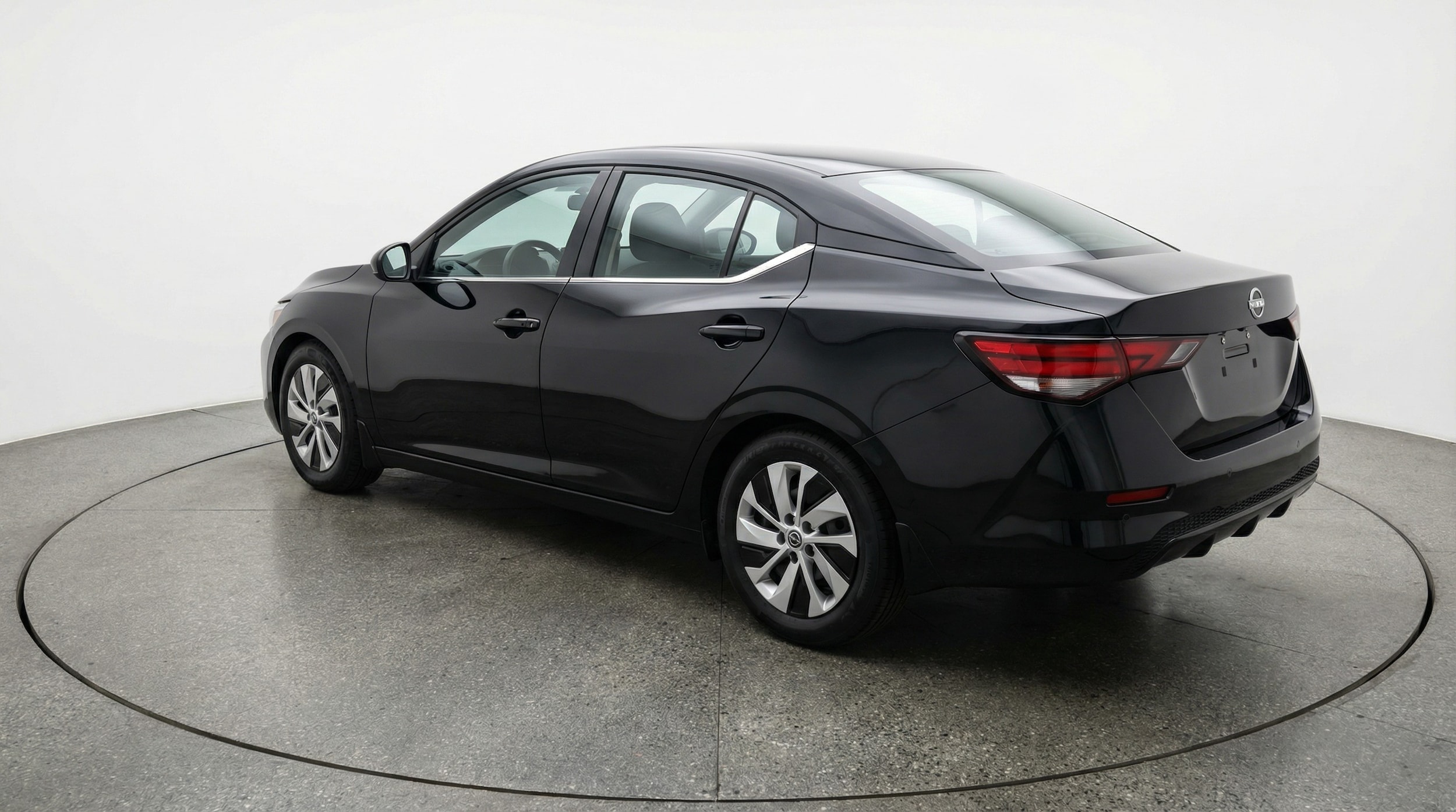 Thumbnail: 2025 Nissan Sentra - 5