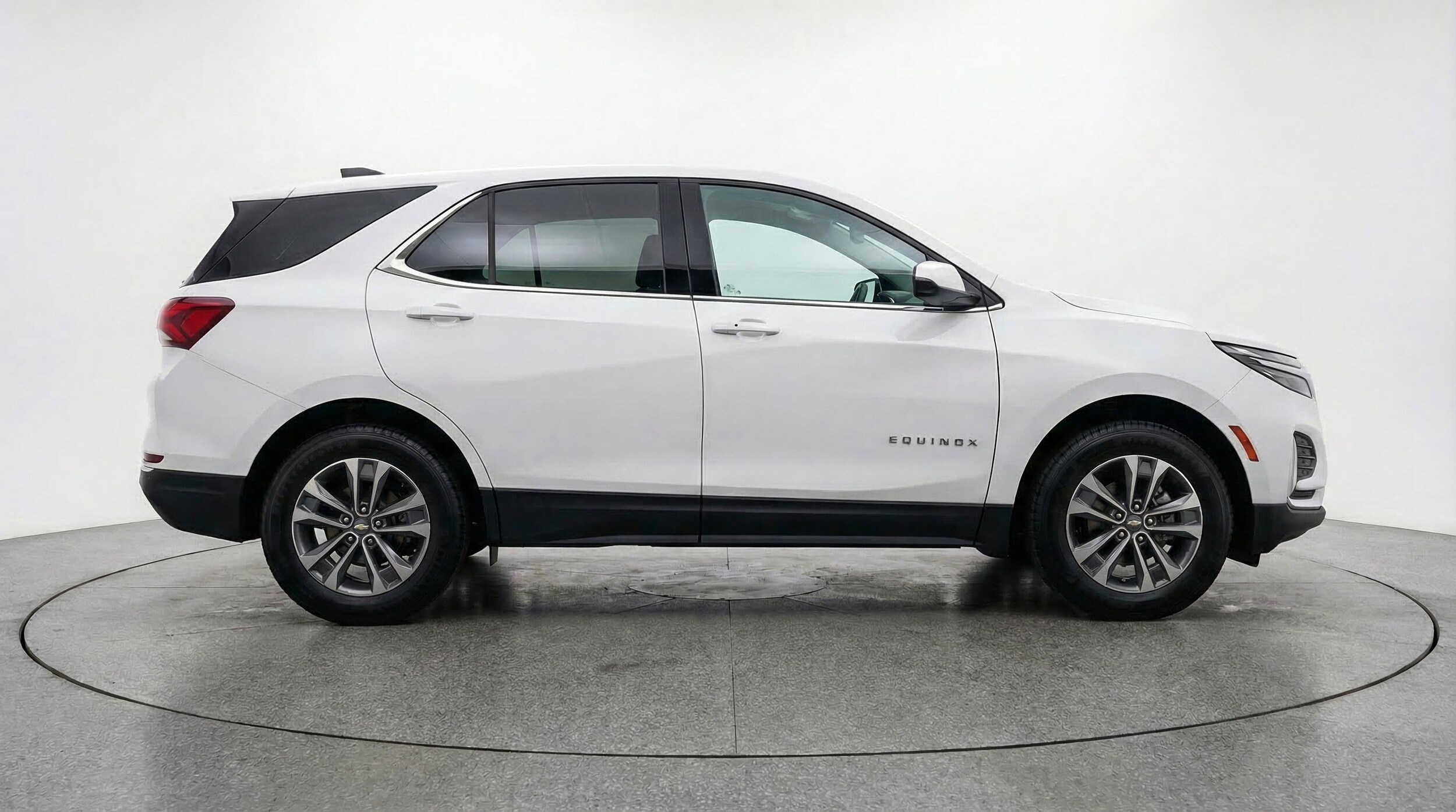 Thumbnail: 2025 Chevrolet Equinox - 11