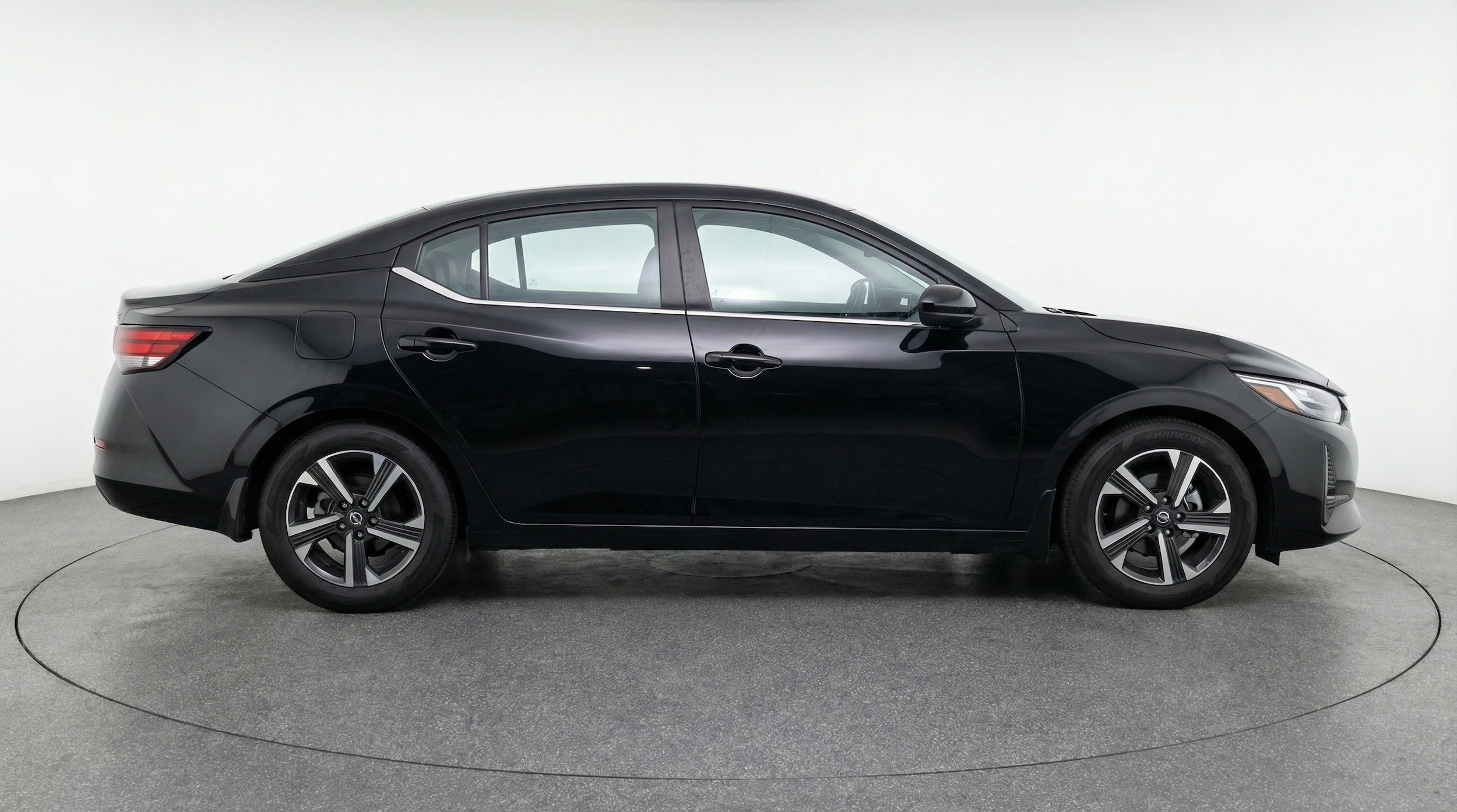 Thumbnail: 2025 Nissan Sentra - 8