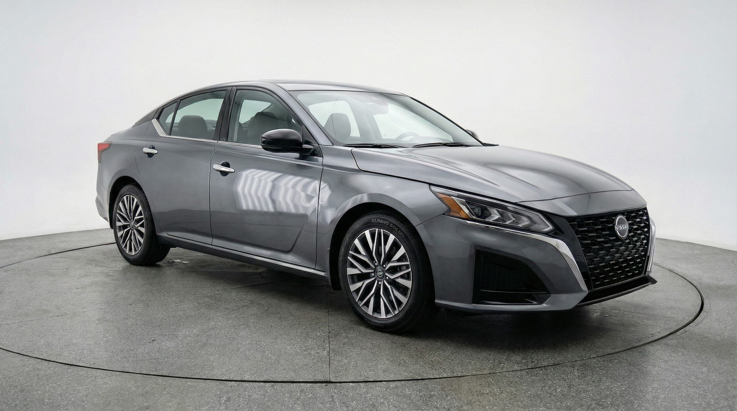 Thumbnail: 2025 Nissan Altima - 1