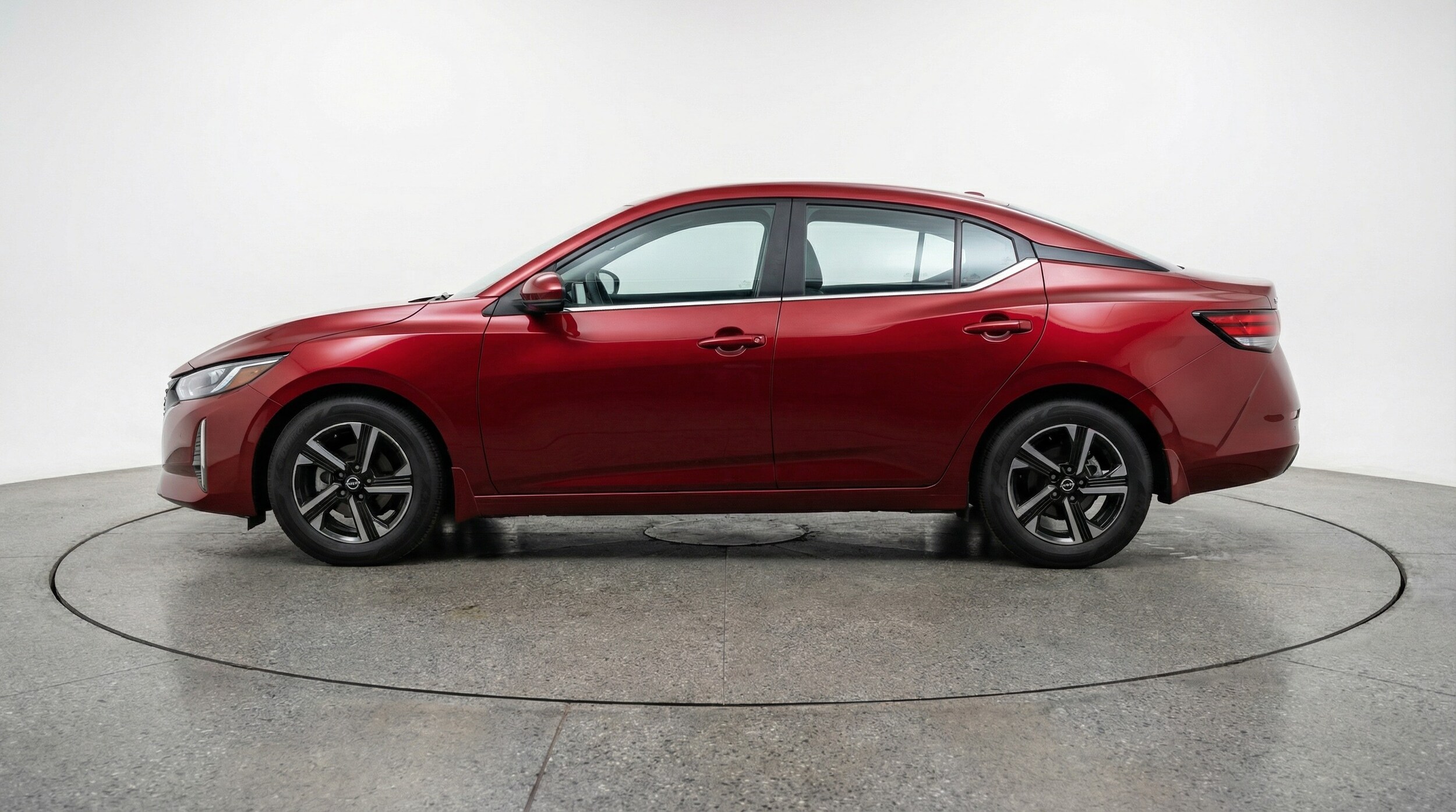 Thumbnail: 2025 Nissan Sentra - 4