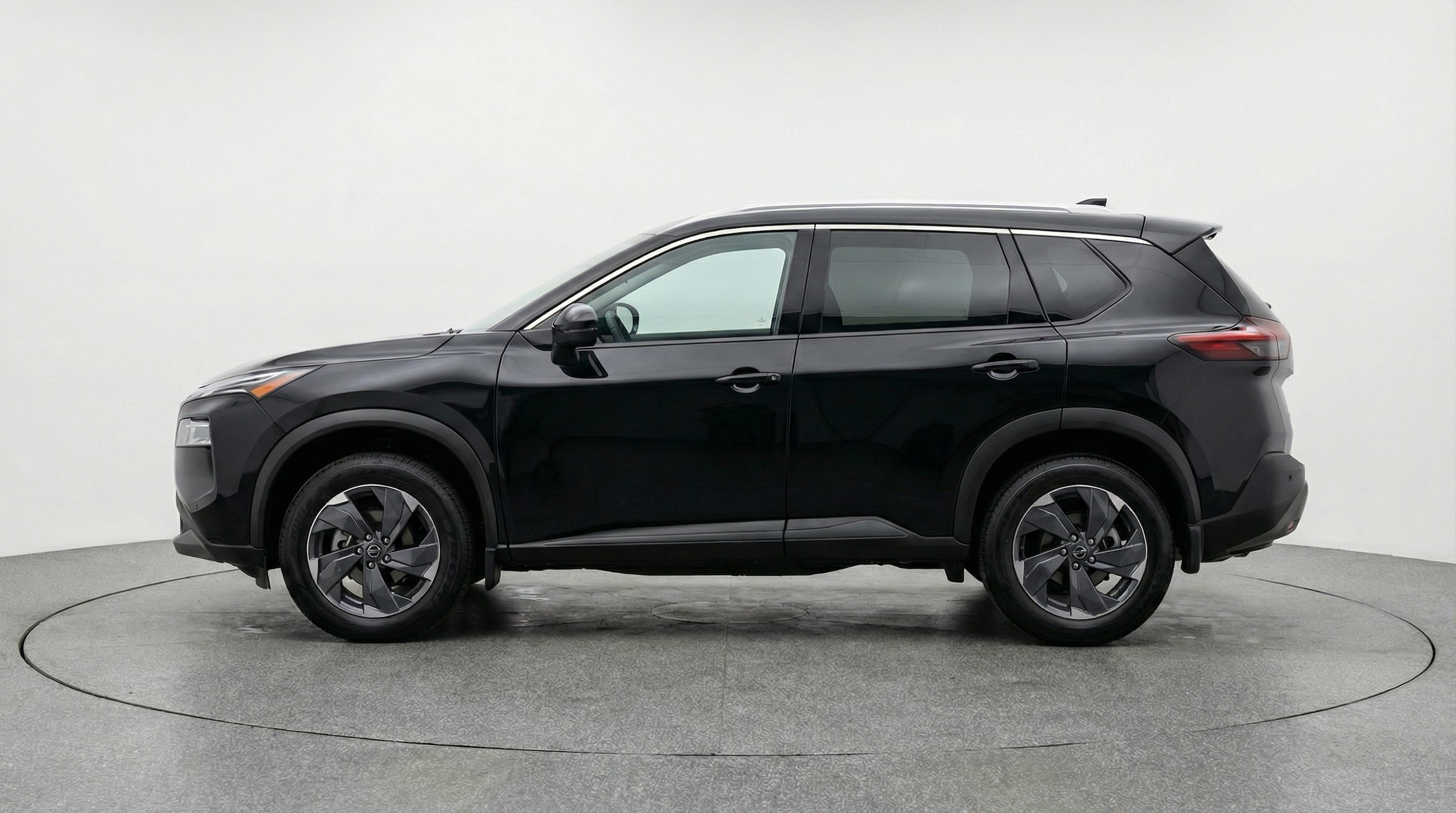 Thumbnail: 2025 Nissan Rogue - 4