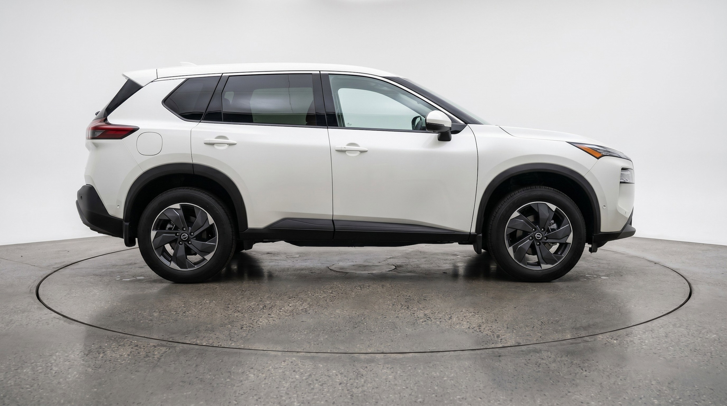 Thumbnail: 2025 Nissan Rogue - 11