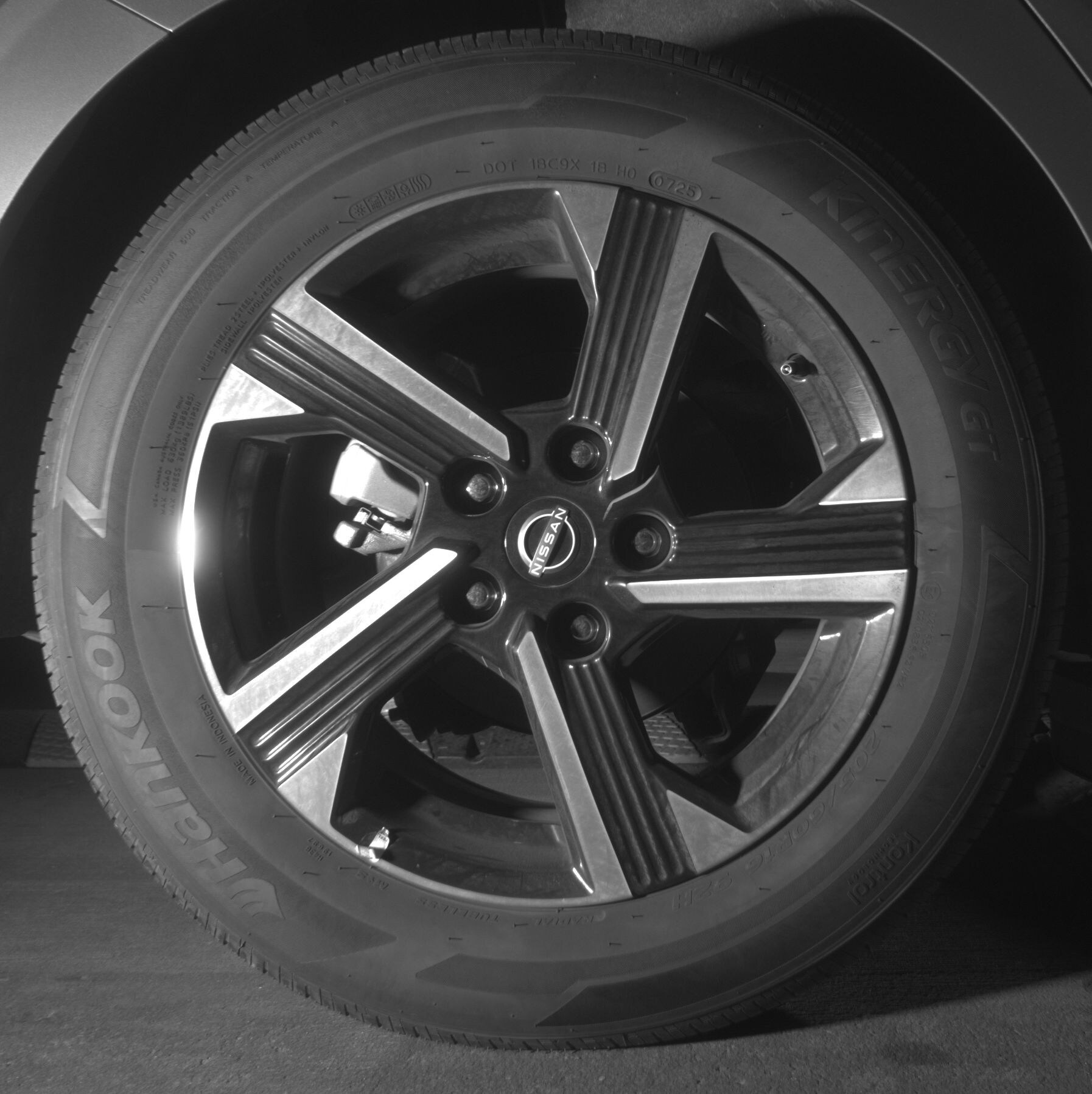 Thumbnail: 2025 Nissan Sentra - 12