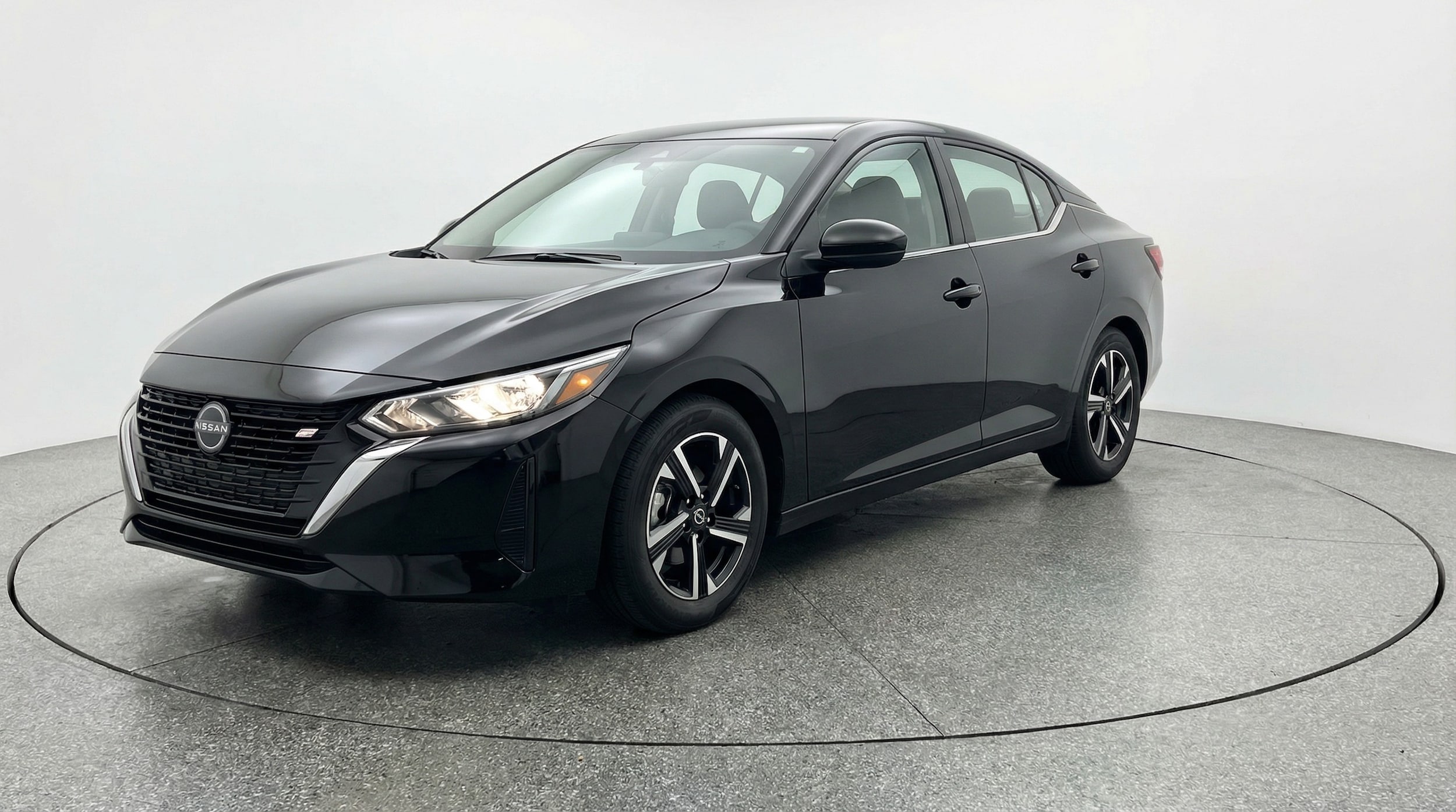 Thumbnail: 2025 Nissan Sentra - 3