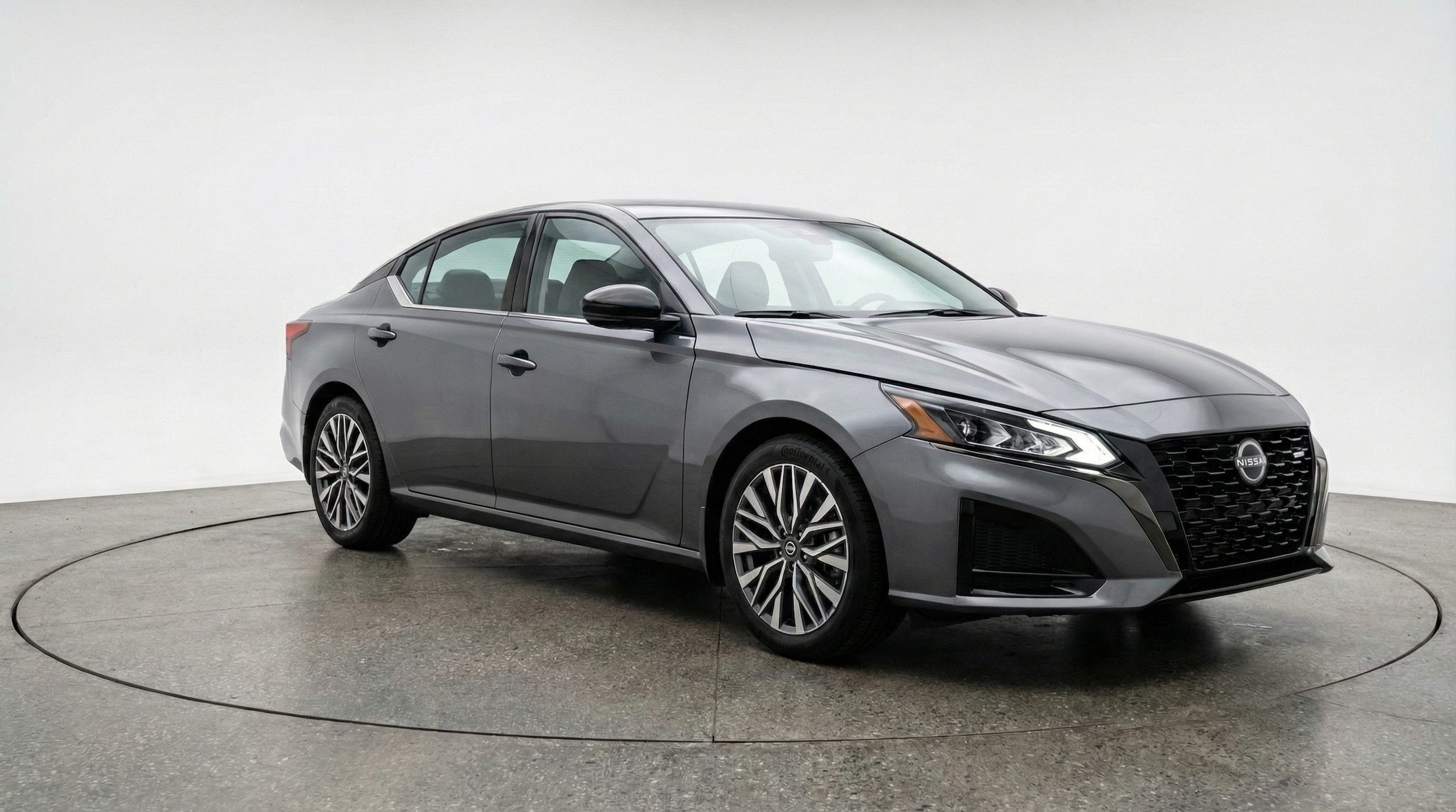 2025 Nissan Altima 2.5 SV FWD